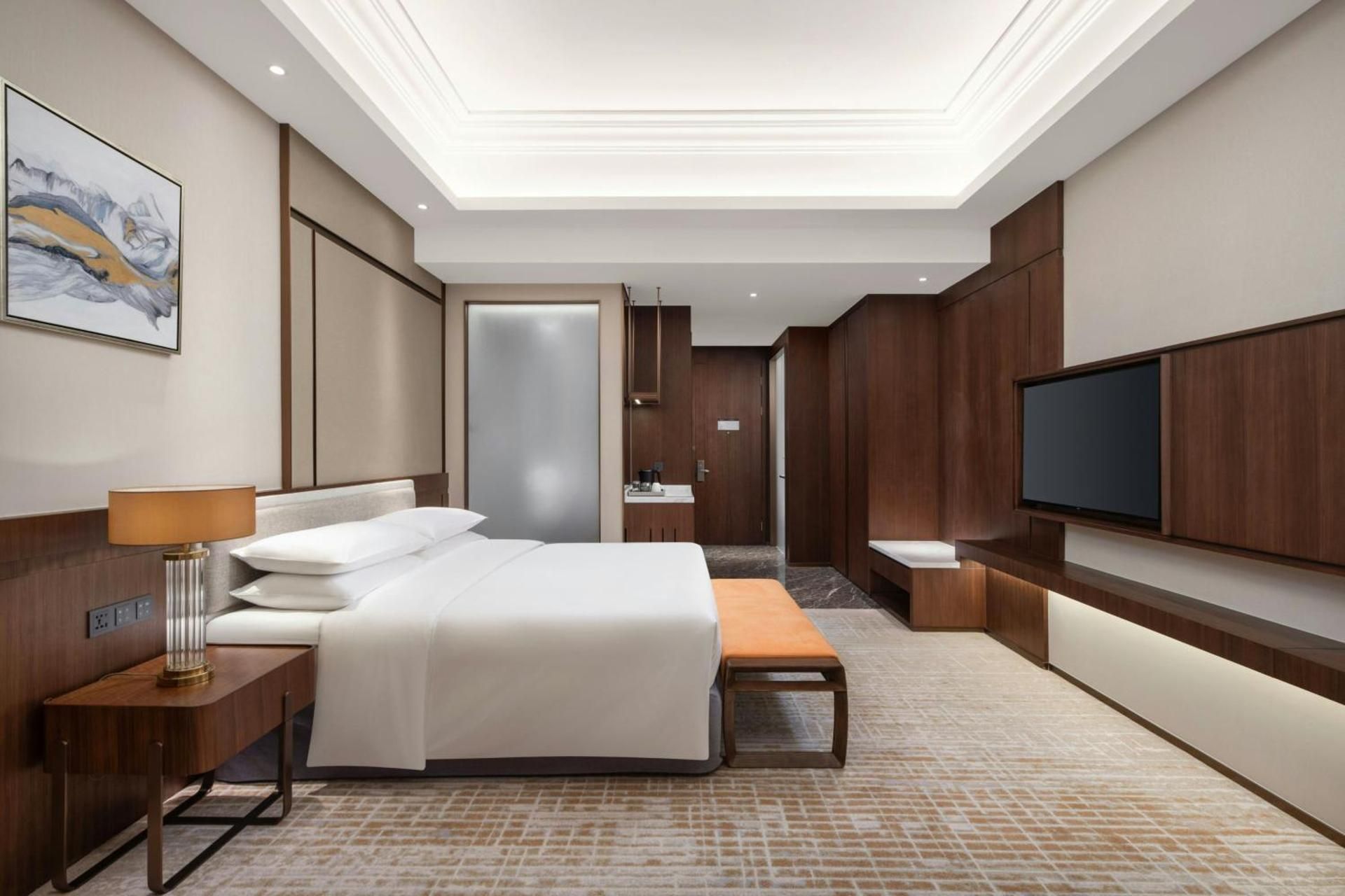 Executive King Room with Club Lounge Access