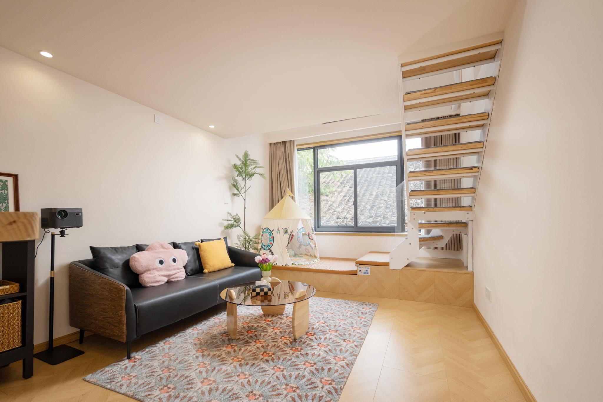 Floral Hotel Shaoxing Shufang Xiaozhu Homestay