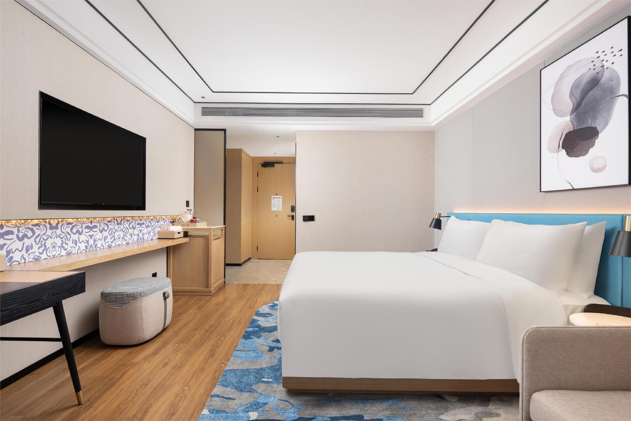 King Accessible Room