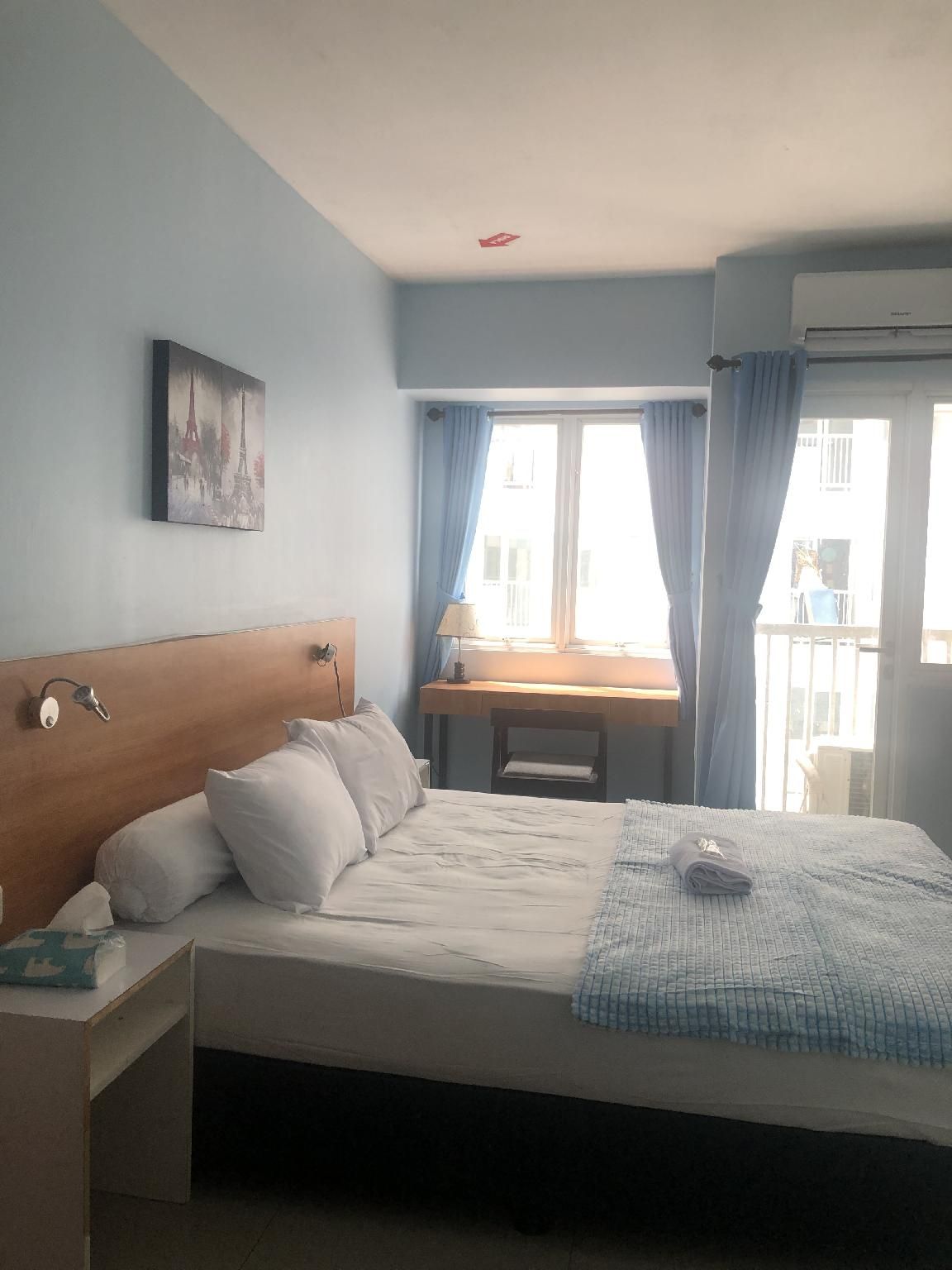 Laguna Room - Apartemen Sentraland Karawang B 12