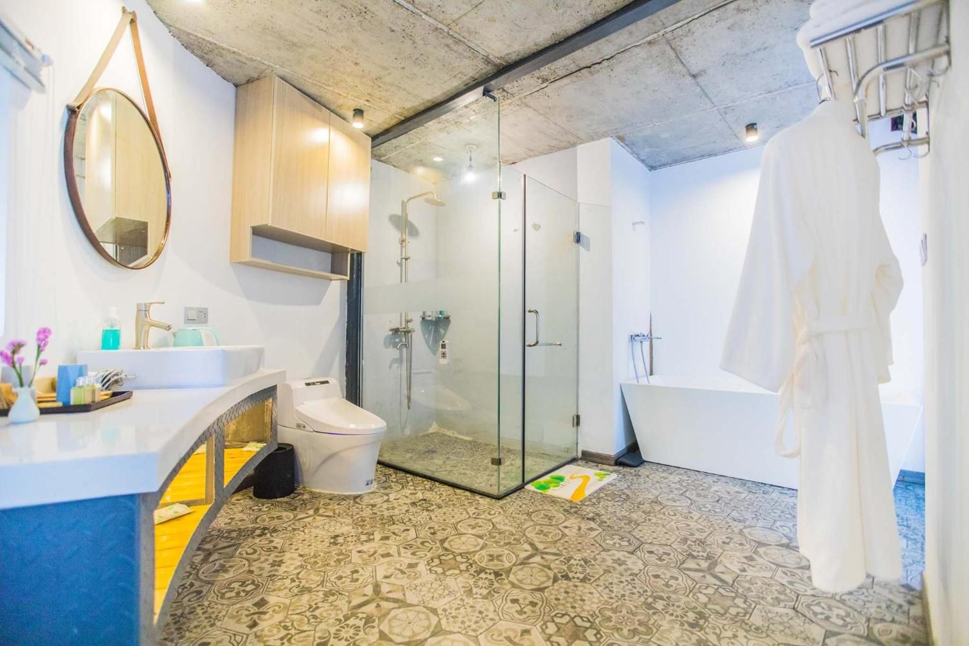 Suite with River View