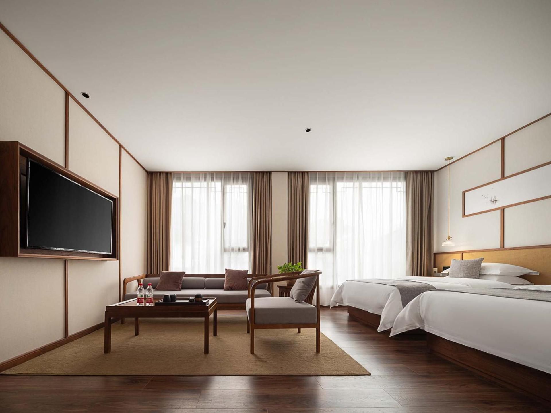Twin Room with Mountain View