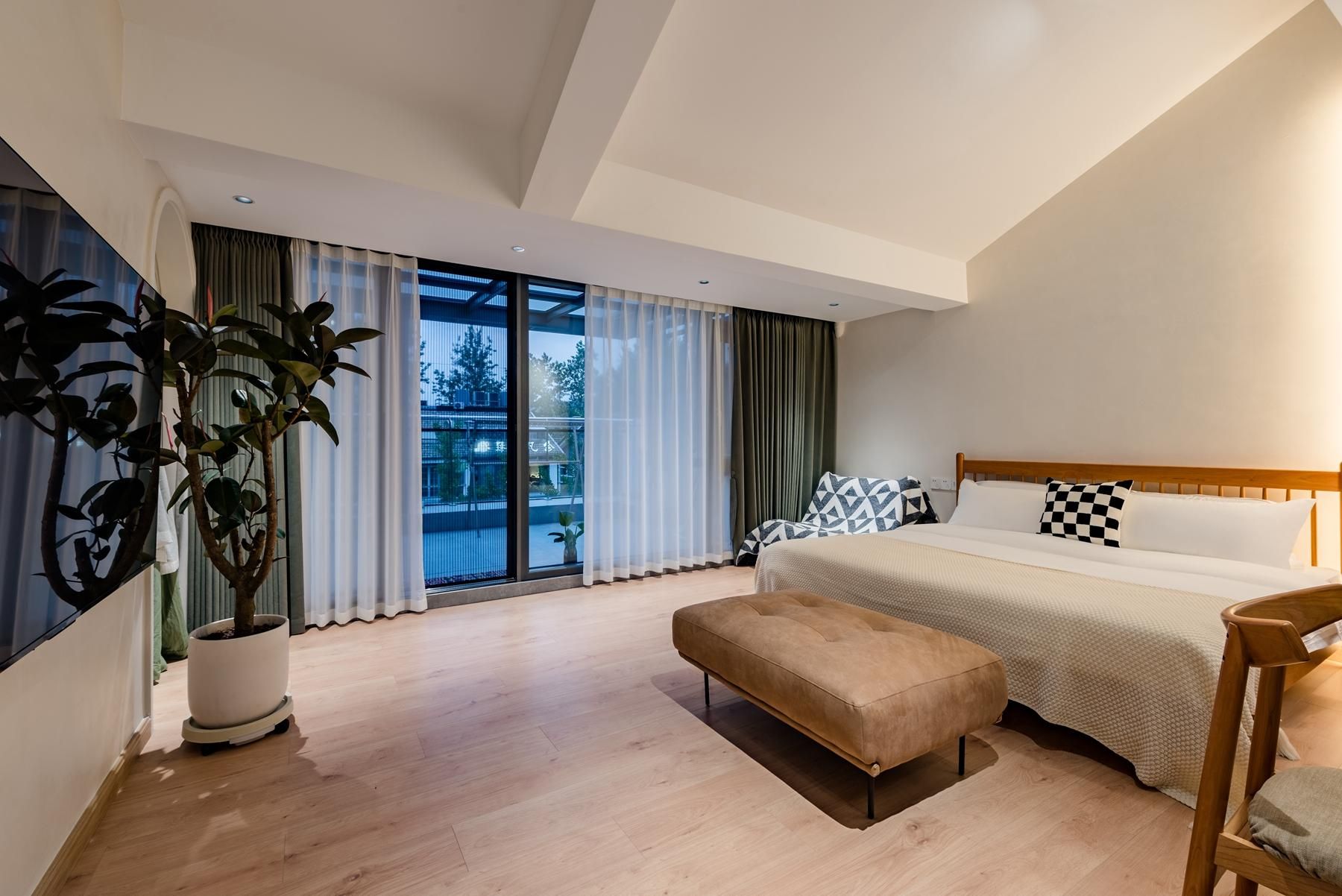 Floral Hotel Jinyun Xiandu Lumingxuan Homestay Suites Room