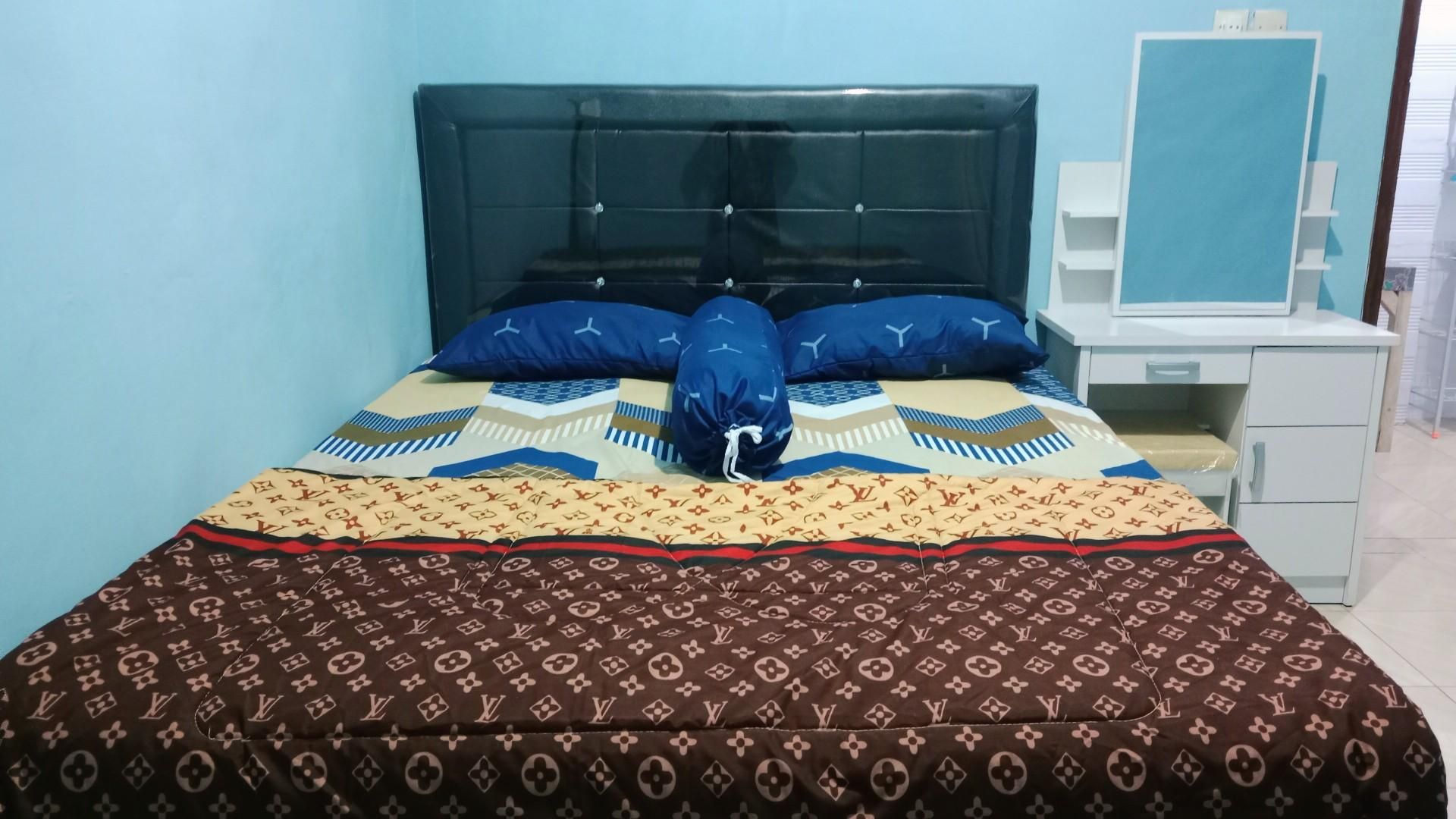 Superior Queen Bed