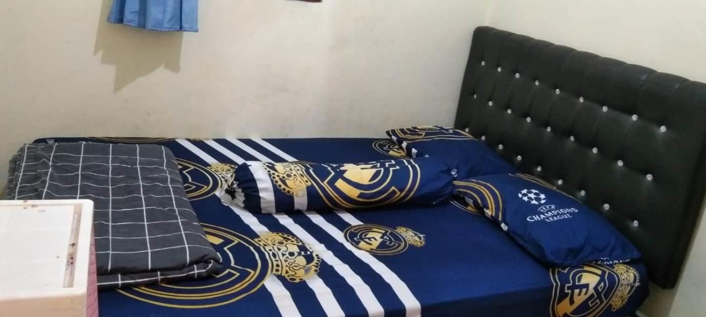 Standard Fan Room