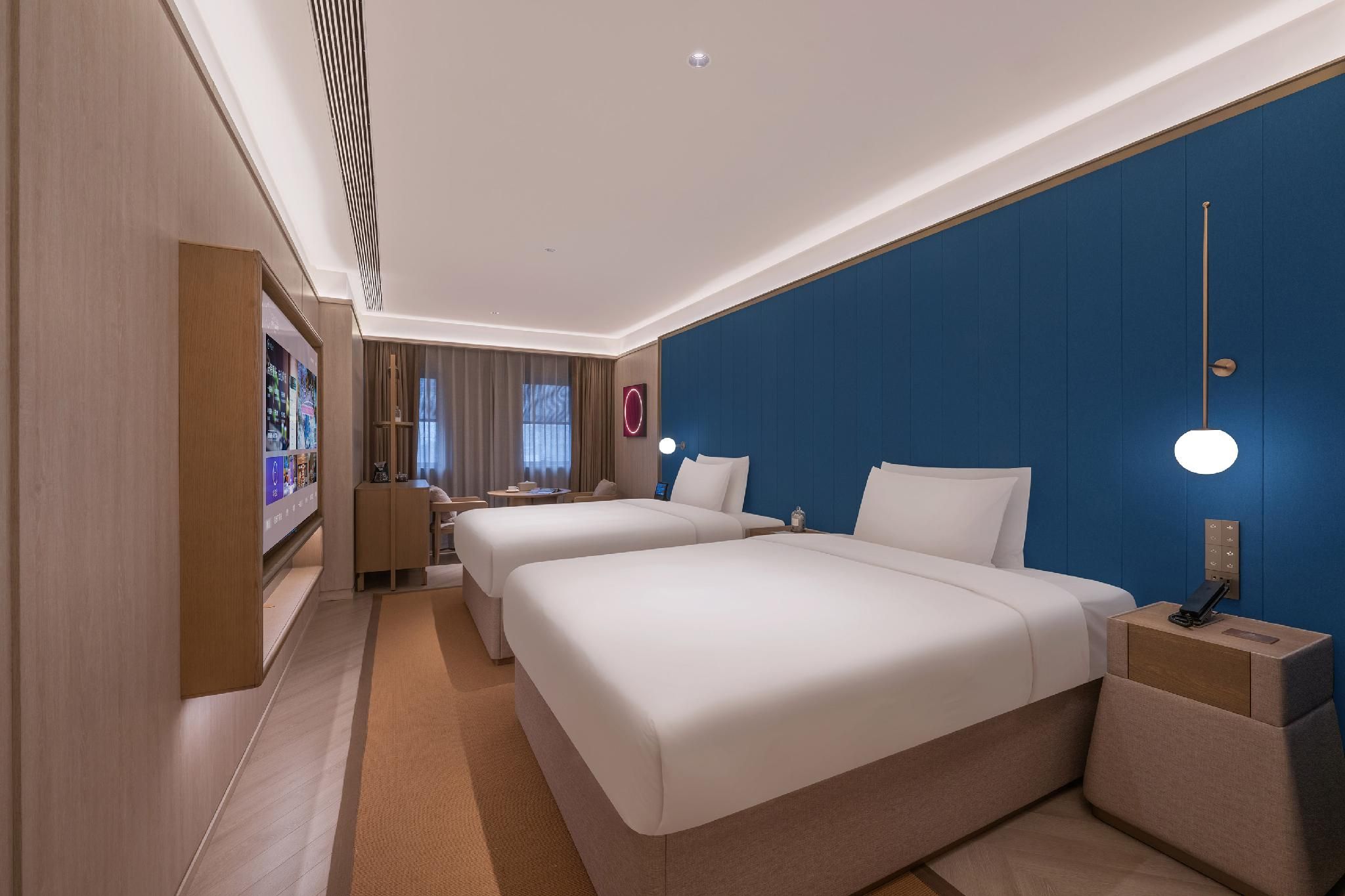 Twin Business Room