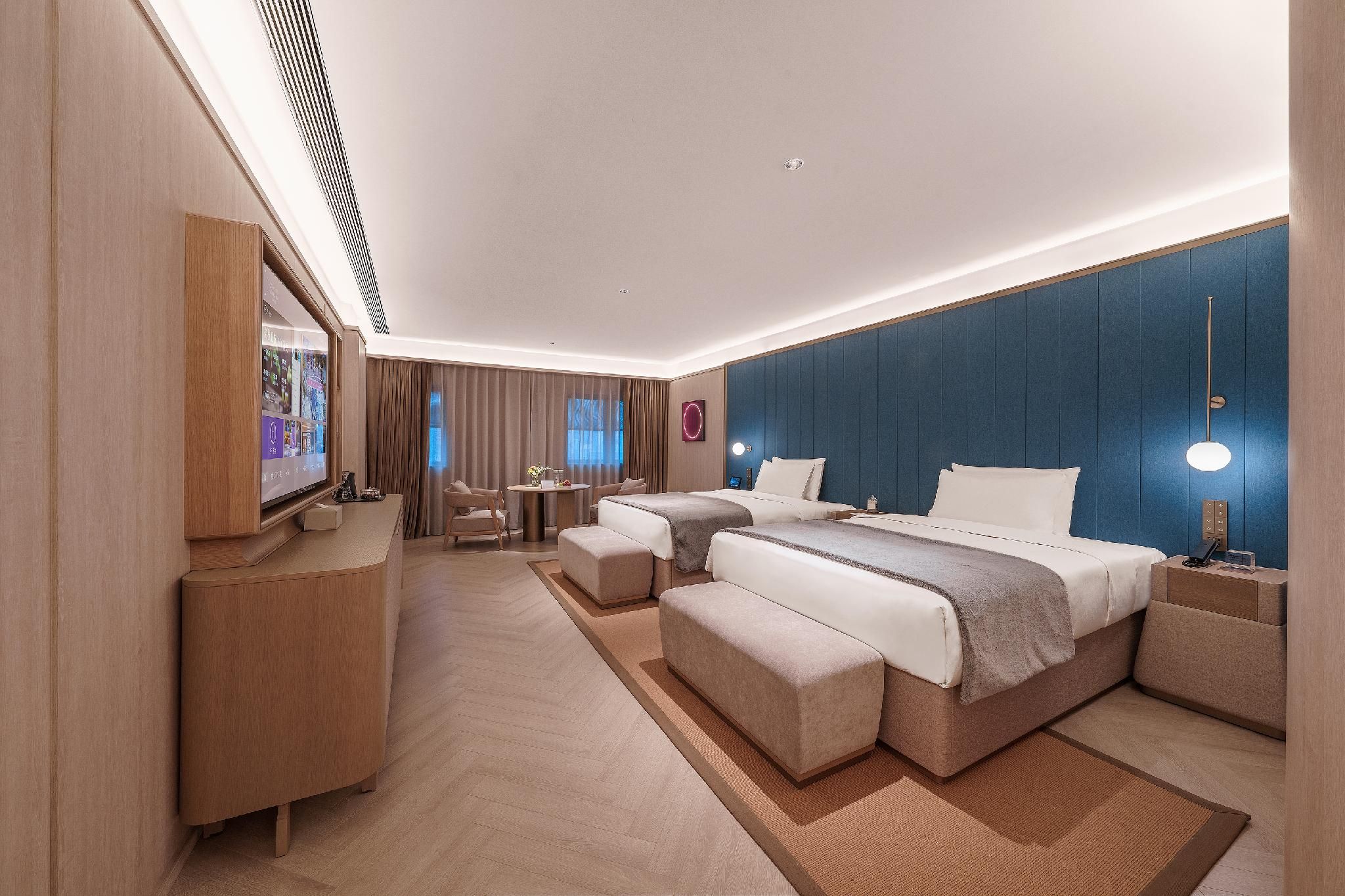 Huazhu - Executive Twin Room