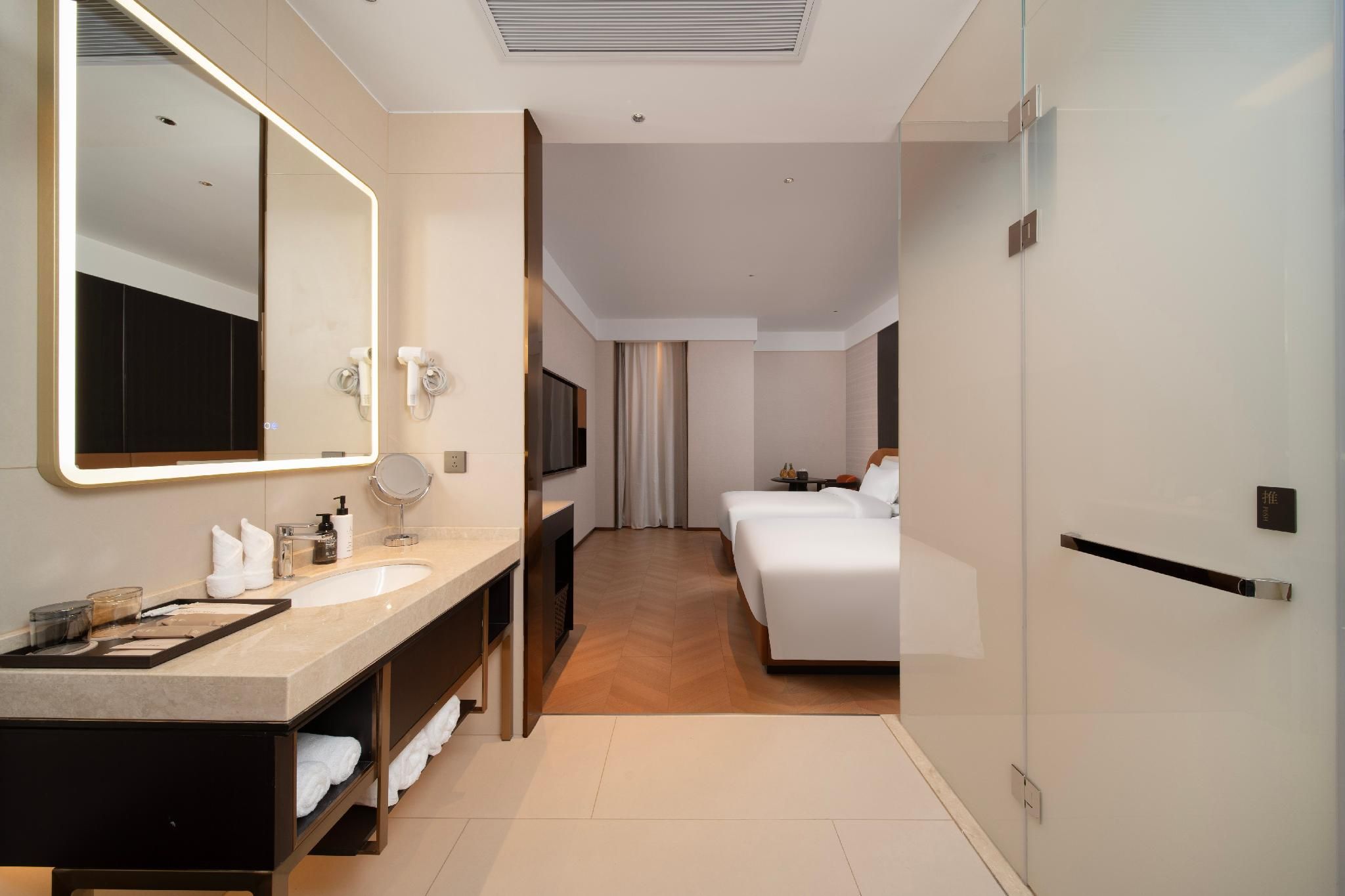 Deluxe Smart Twin Room