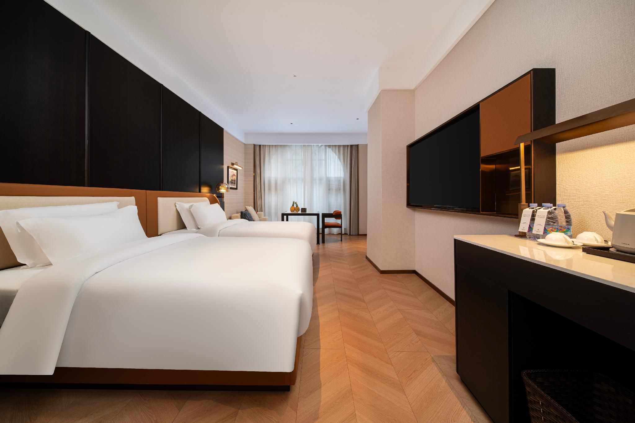 Deluxe Courtyard Twin Room