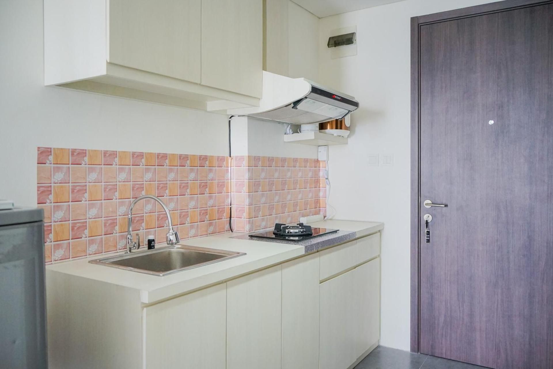 Studio Apartment