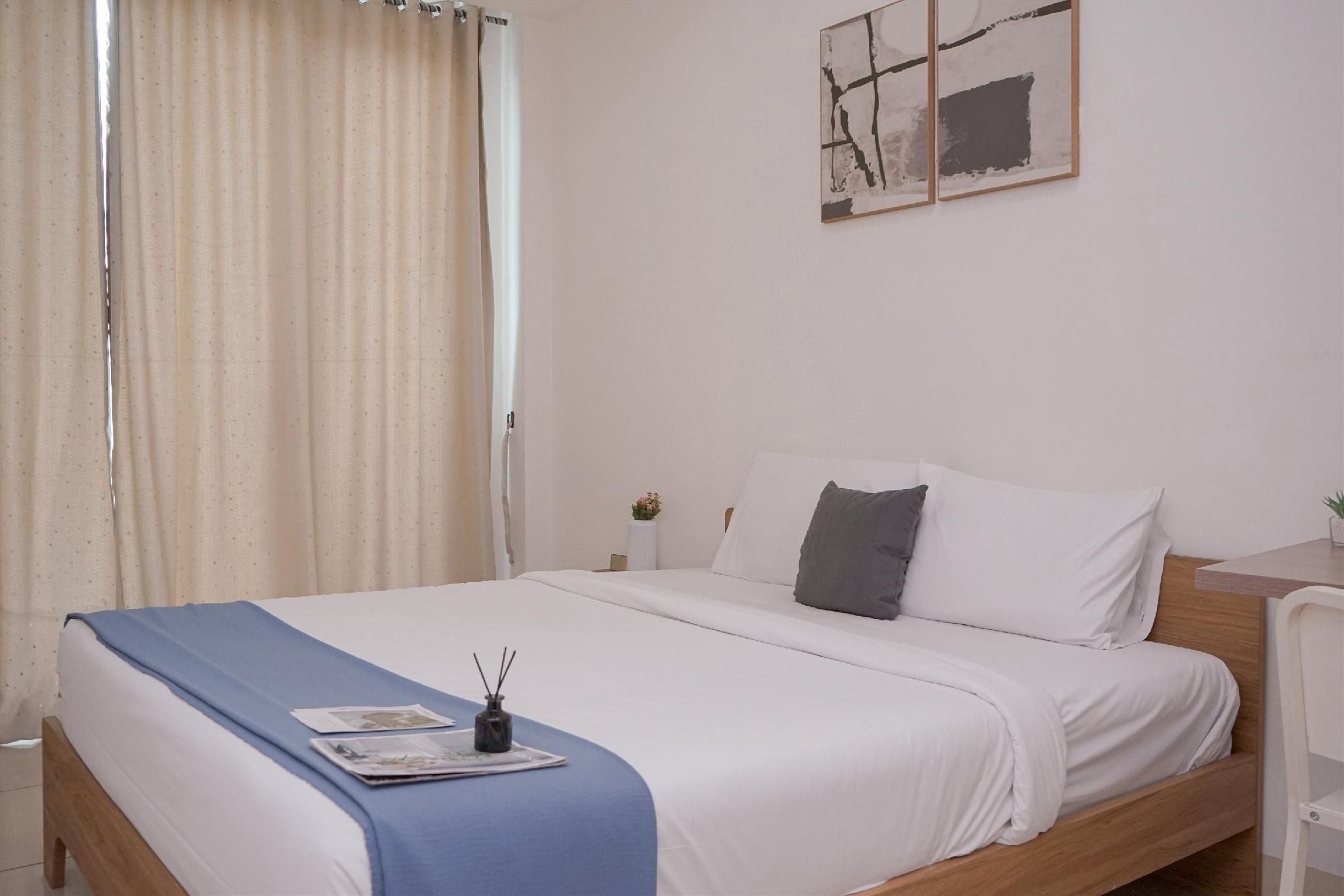 Modern Homey Studio Tree Park City BSD By Travelio