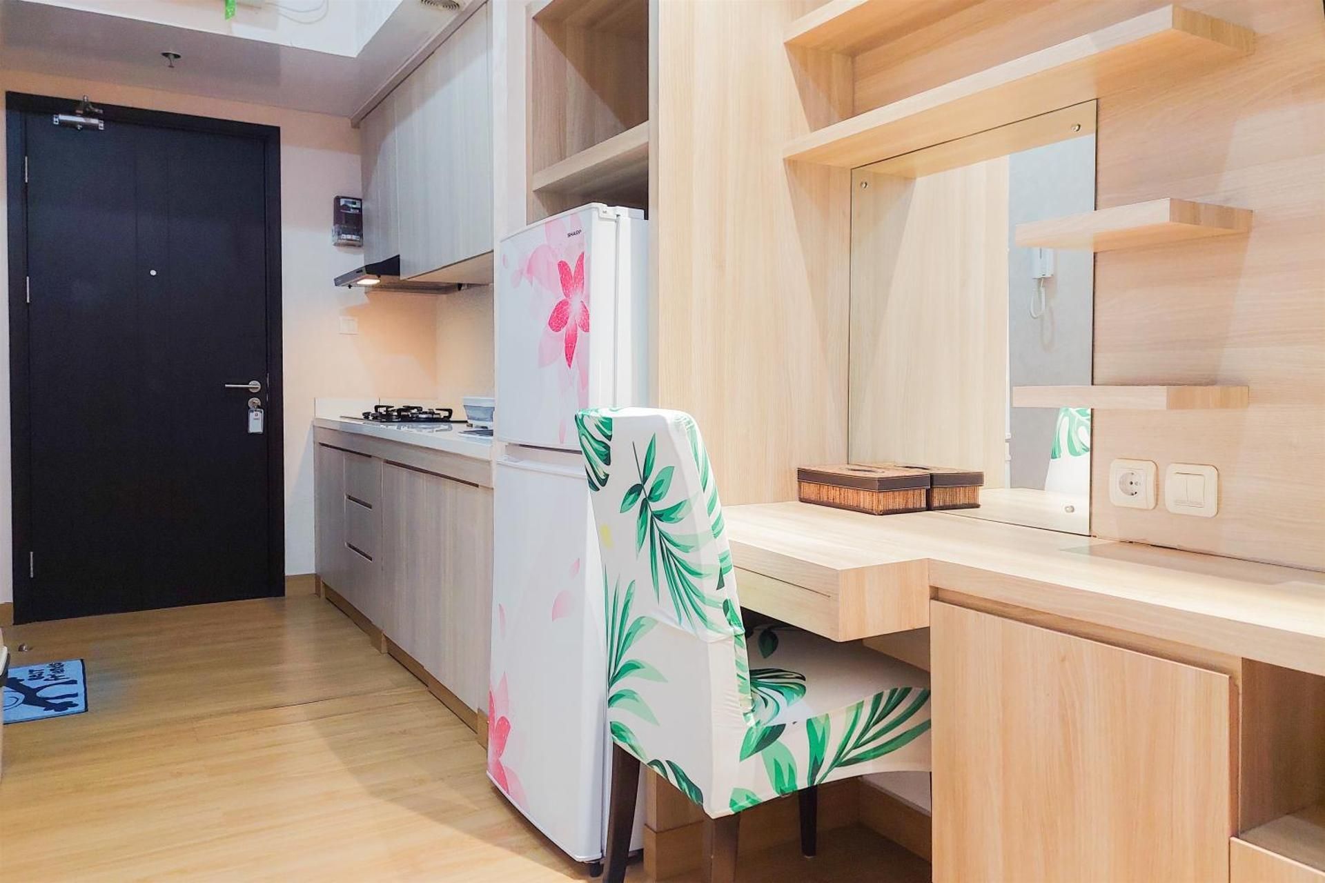 Studio Apartment