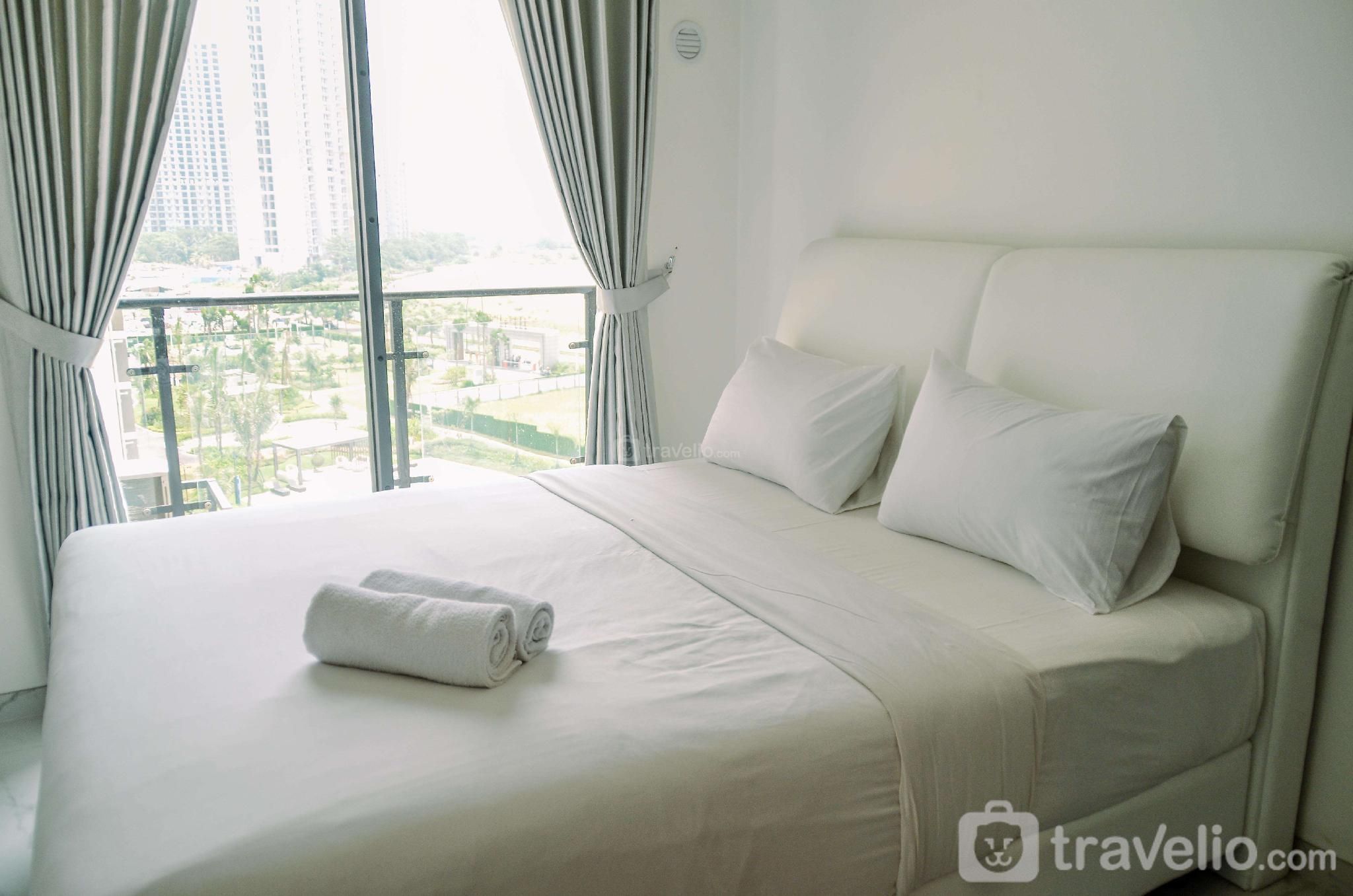 Comfortable Studio @ Sky House BSD Apt By Travelio