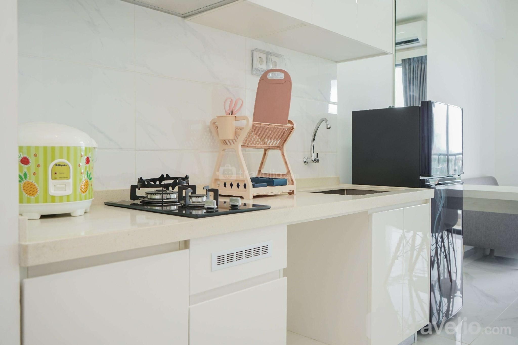 Furnished Design 2BR at Sky House BSD By Travelio