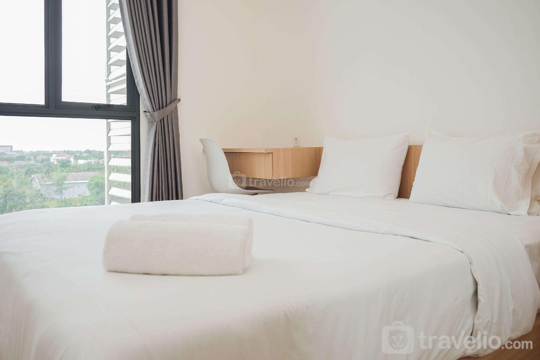Comfort Design 2BR Sky House BSD Apt By Travelio