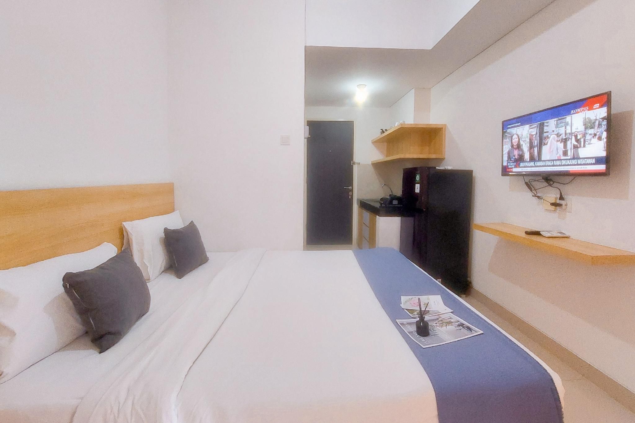Modern Look Studio Serpong Garden By Travelio