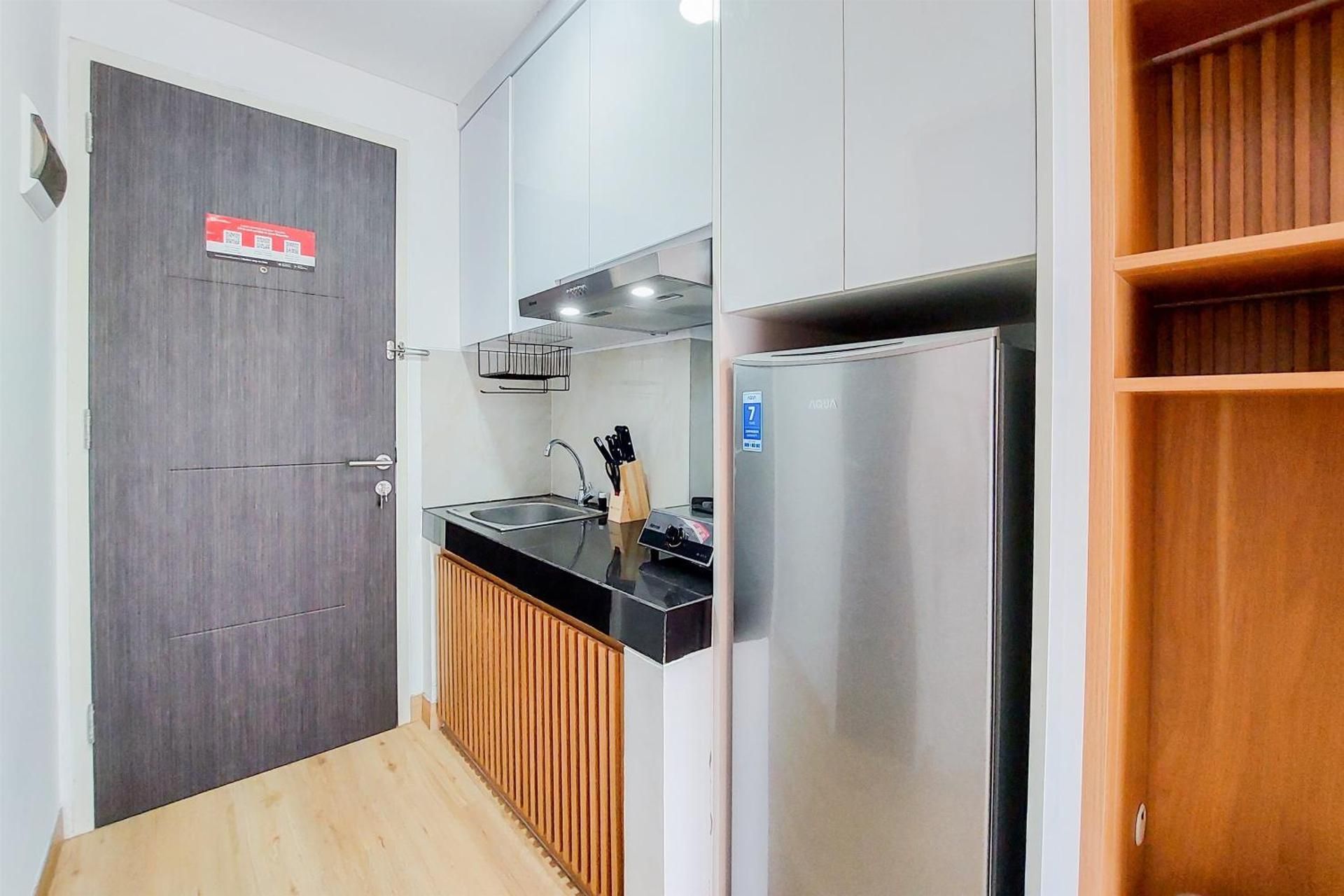 Studio Apartment
