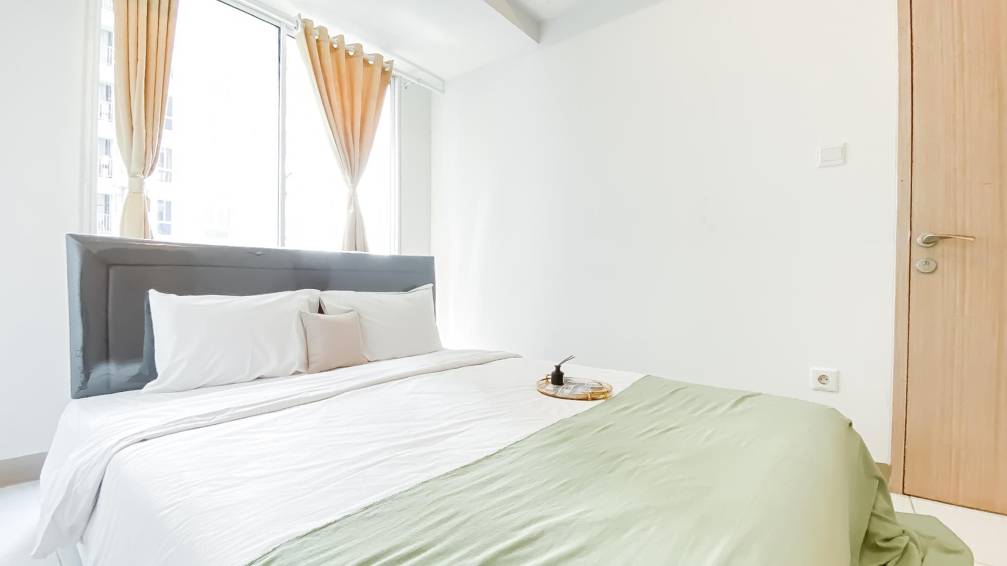 Comfy Lovely 2BR Tokyo Riverside PIK 2 By Travelio