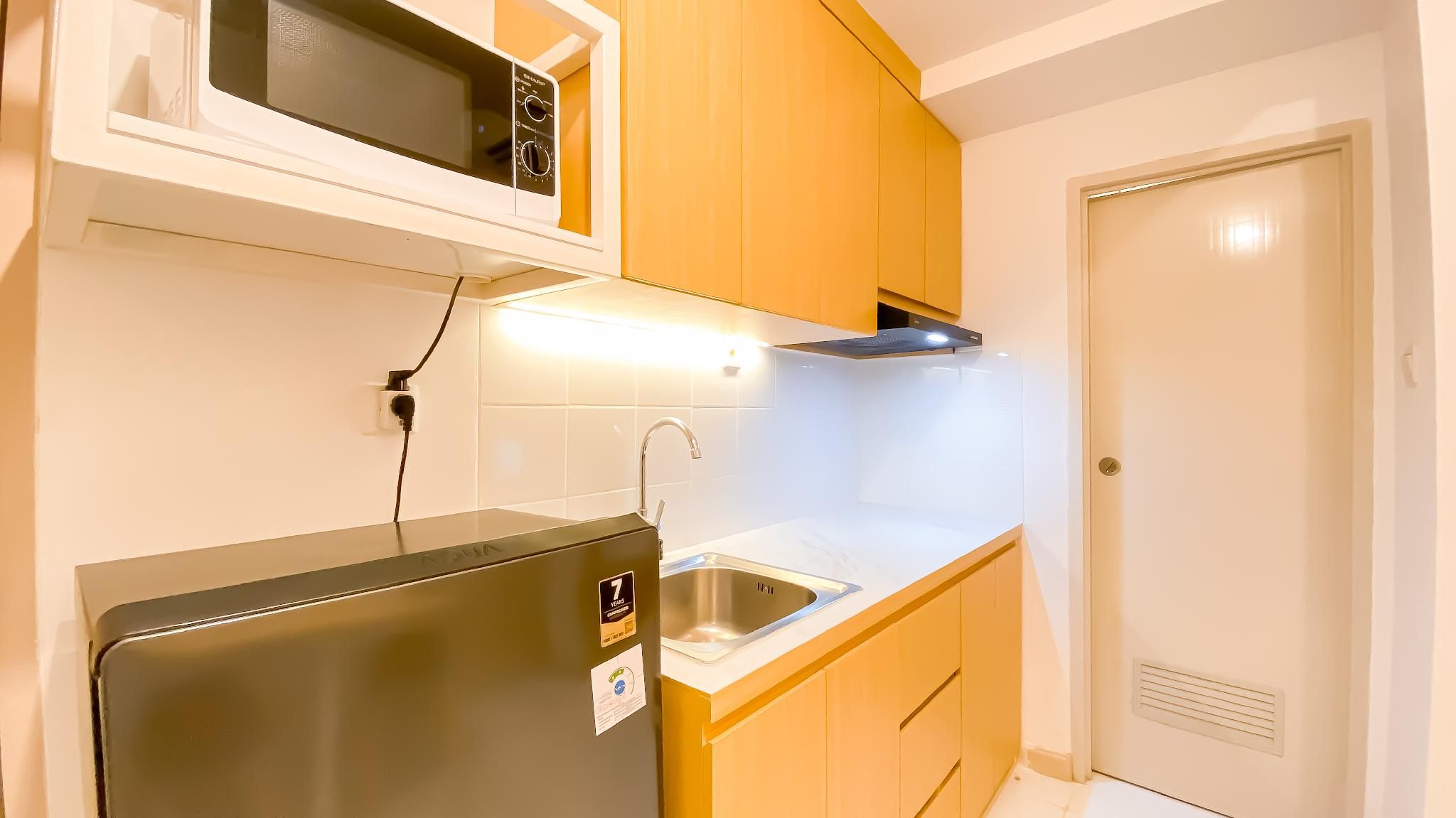 Modern Style 2BR at Tokyo Riverside By Travelio