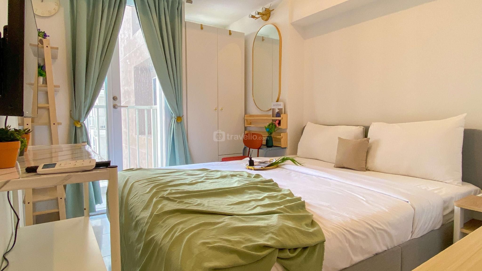 Studio Livin Tokyo Riverside PIK 2 Apt By Travelio