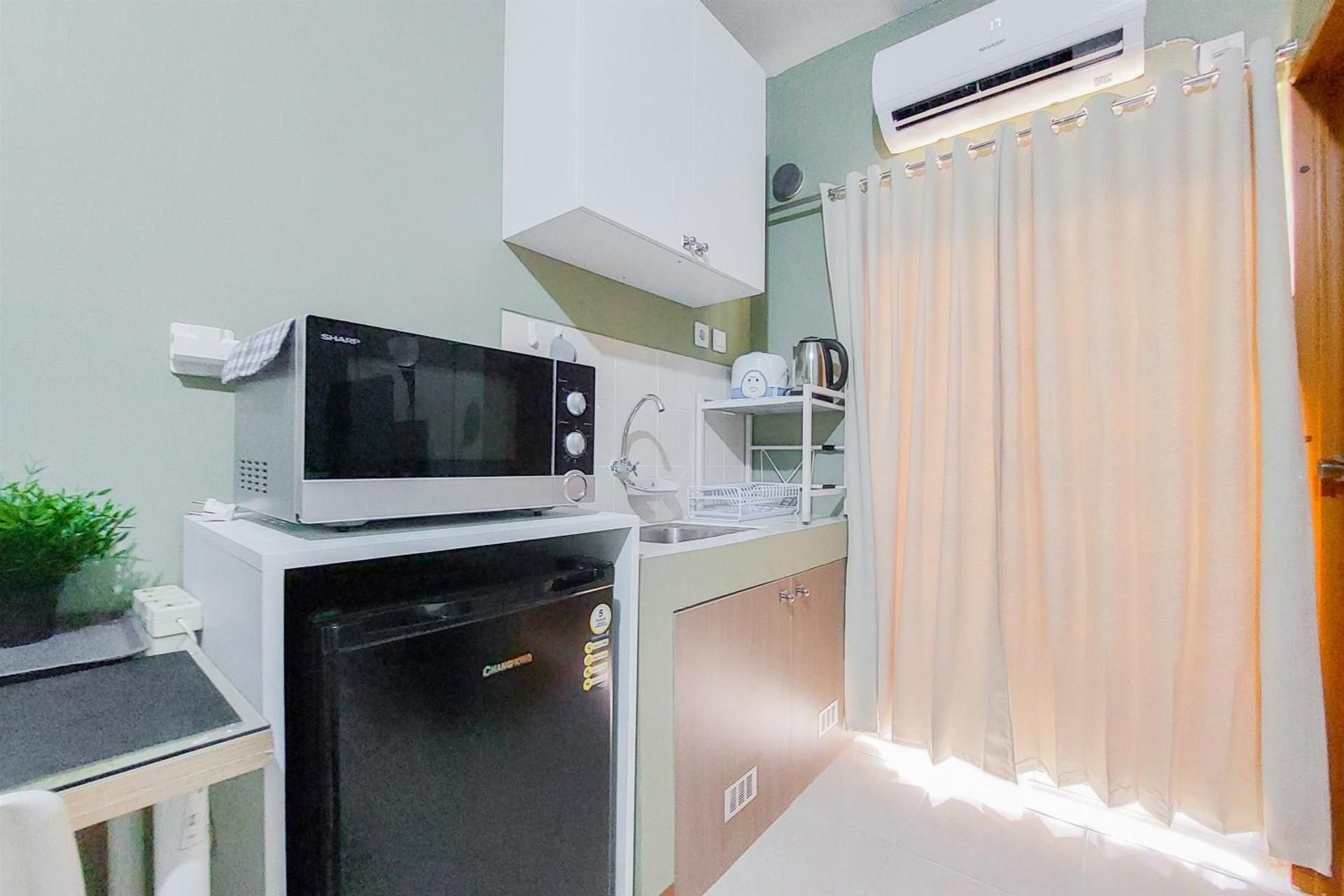 Studio Apartment