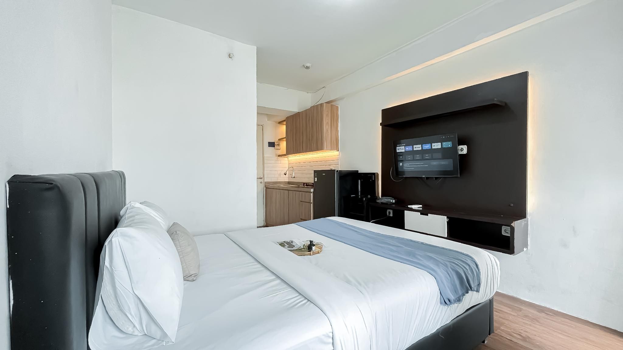 Cozy Good Studio Apt Urbantown Serpong By Travelio