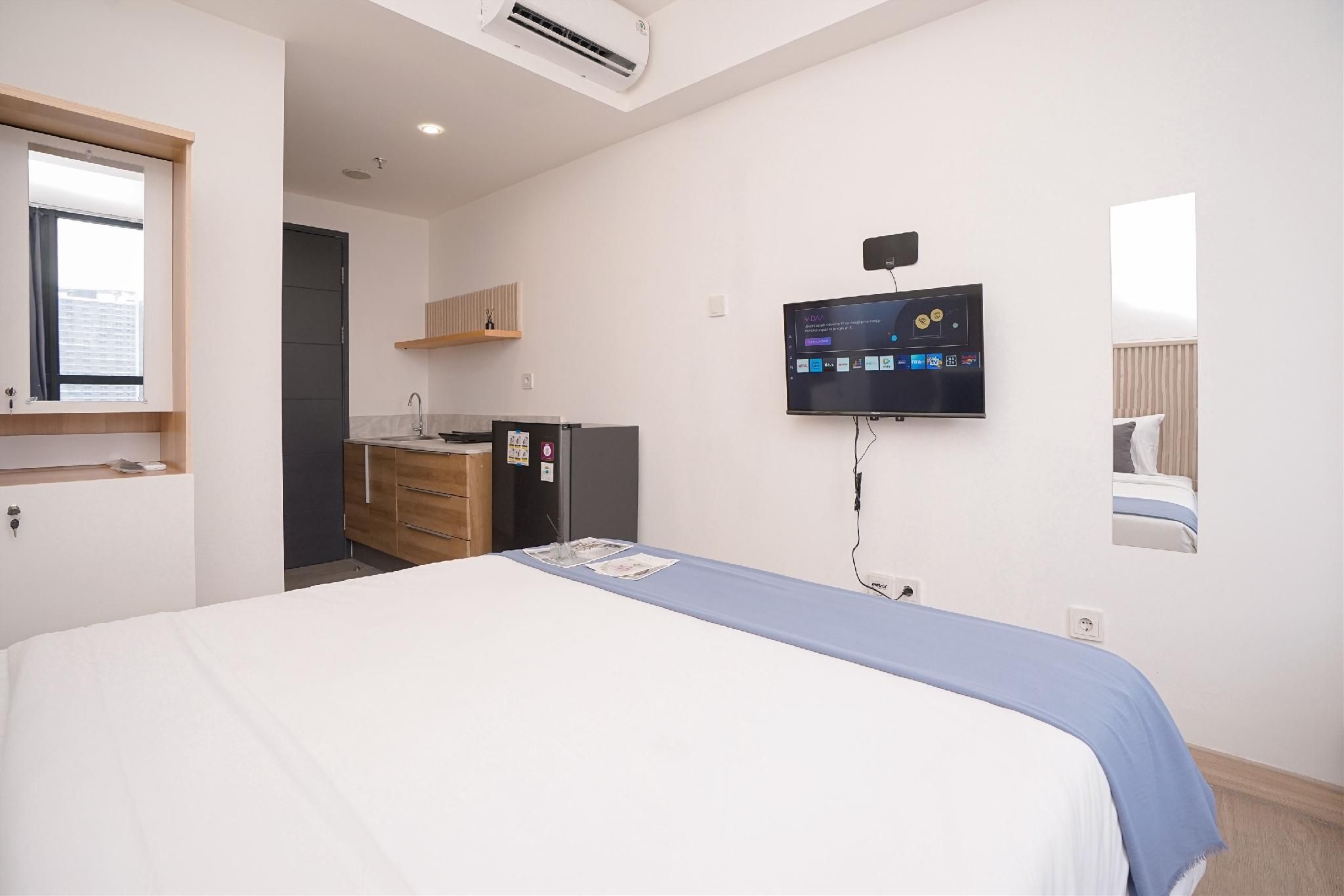 Warm Cozy Studio Collins Boulevard Apt By Travelio