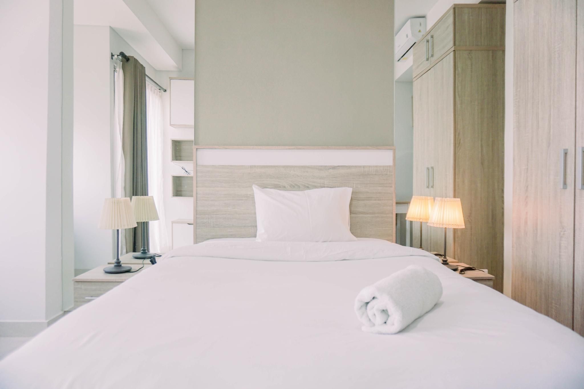 Homey Cozy Studio Springwood Residence By Travelio