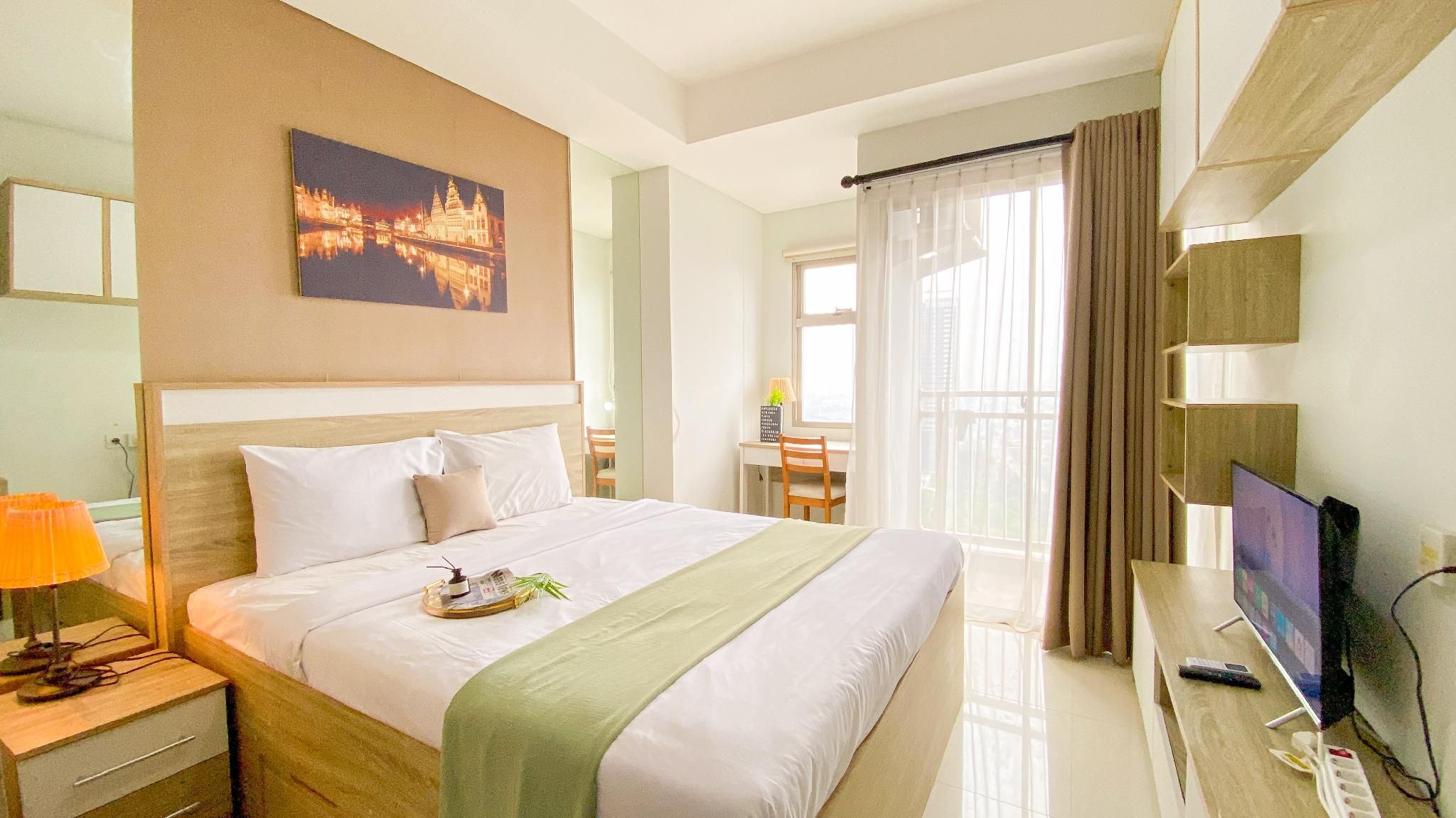 Modern Look Restful Studio Springwood By Travelio