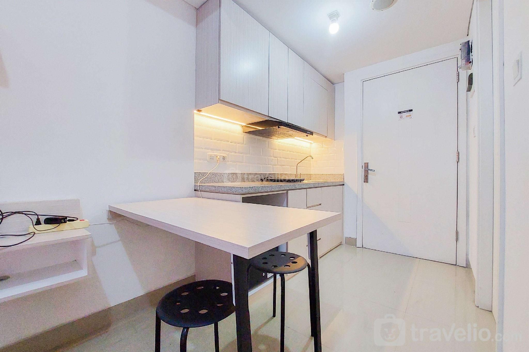 Minimalist Studio Poris 88 Apartment By Travelio