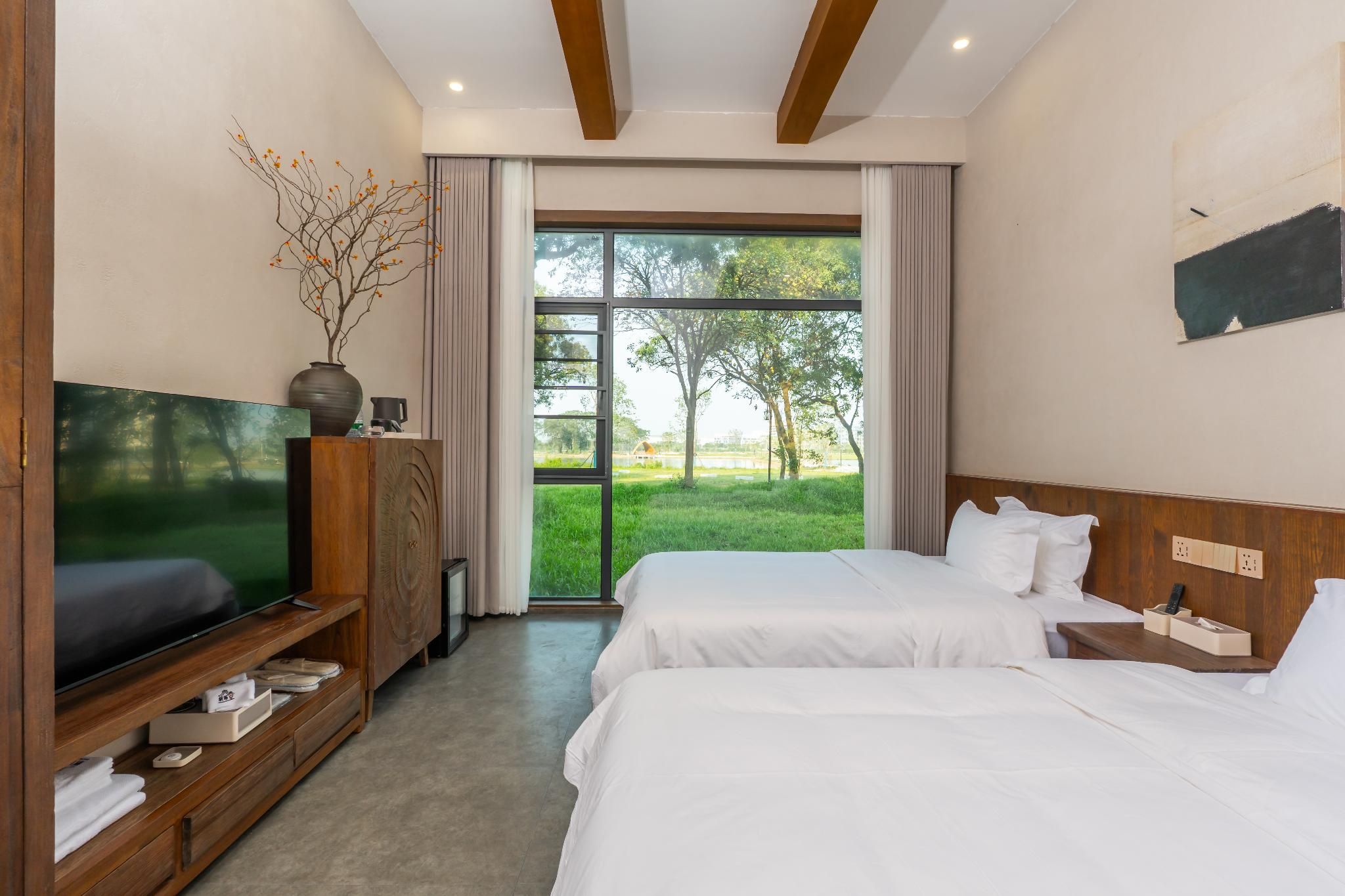 Twin Beds Standard Room