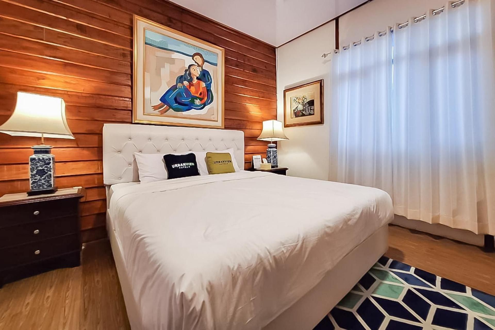 Urbanview Onengan Resort Suite 3