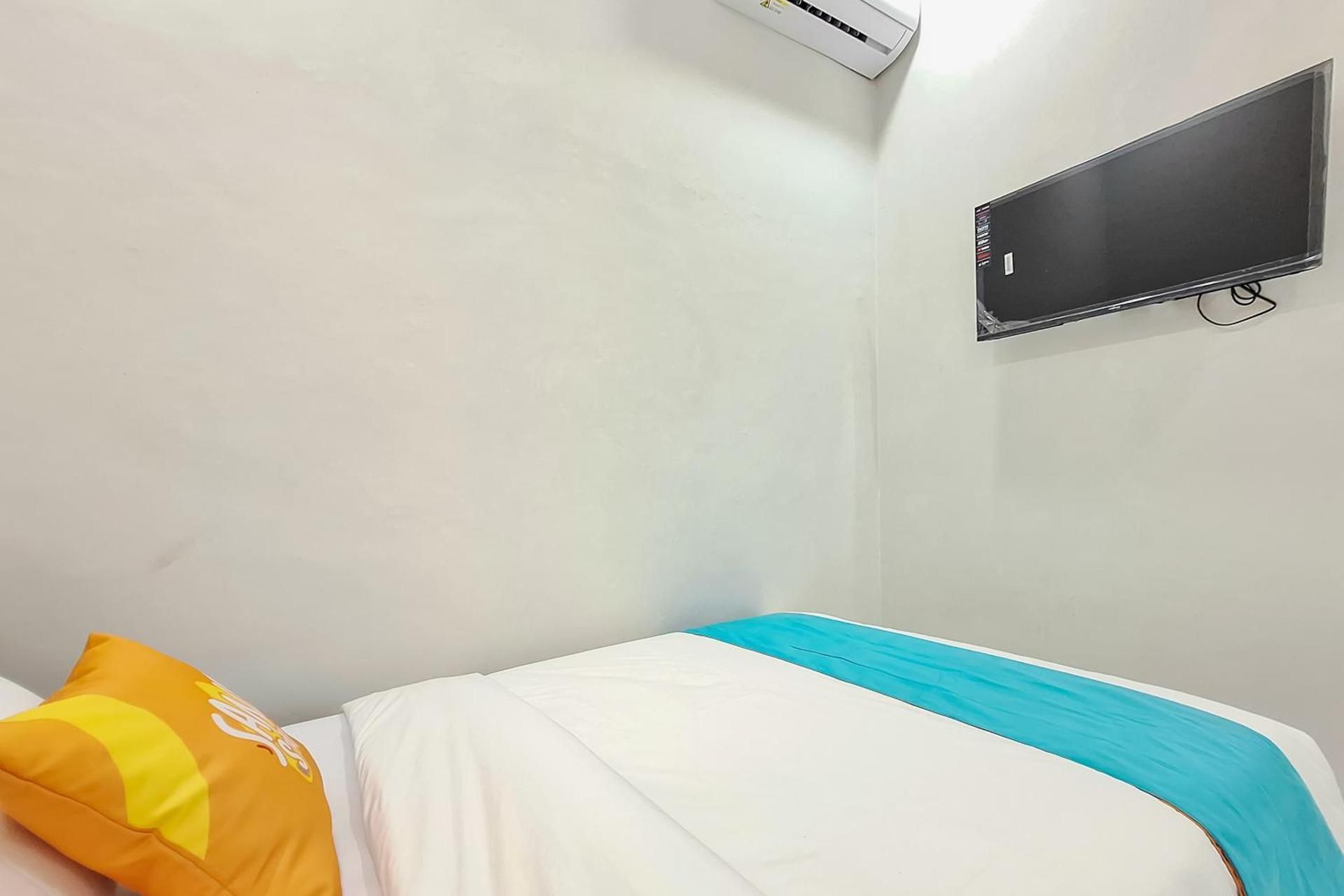 SANS Stay Onengan Inn Salatiga Single Room