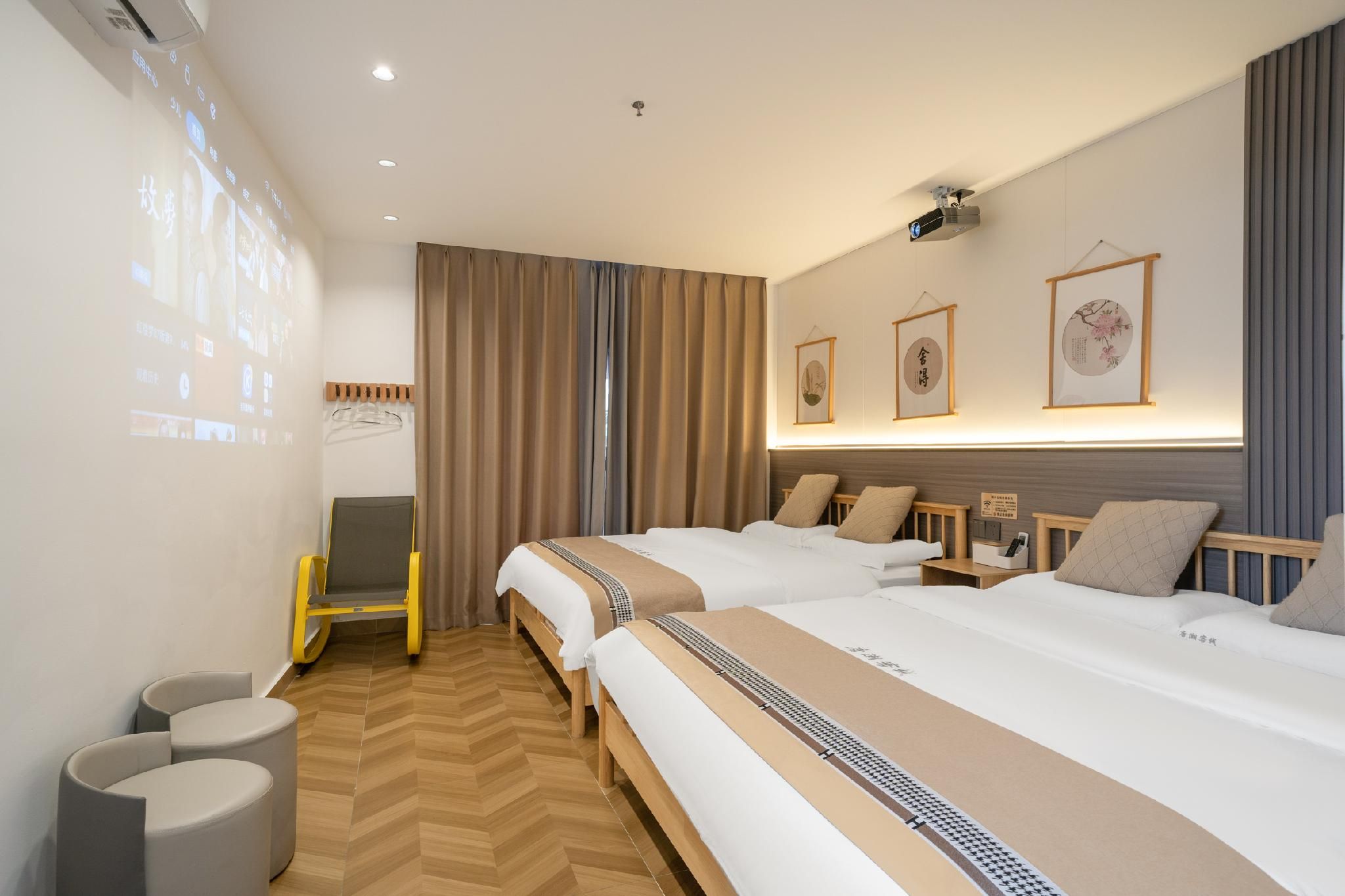 Deluxe Twin Room A