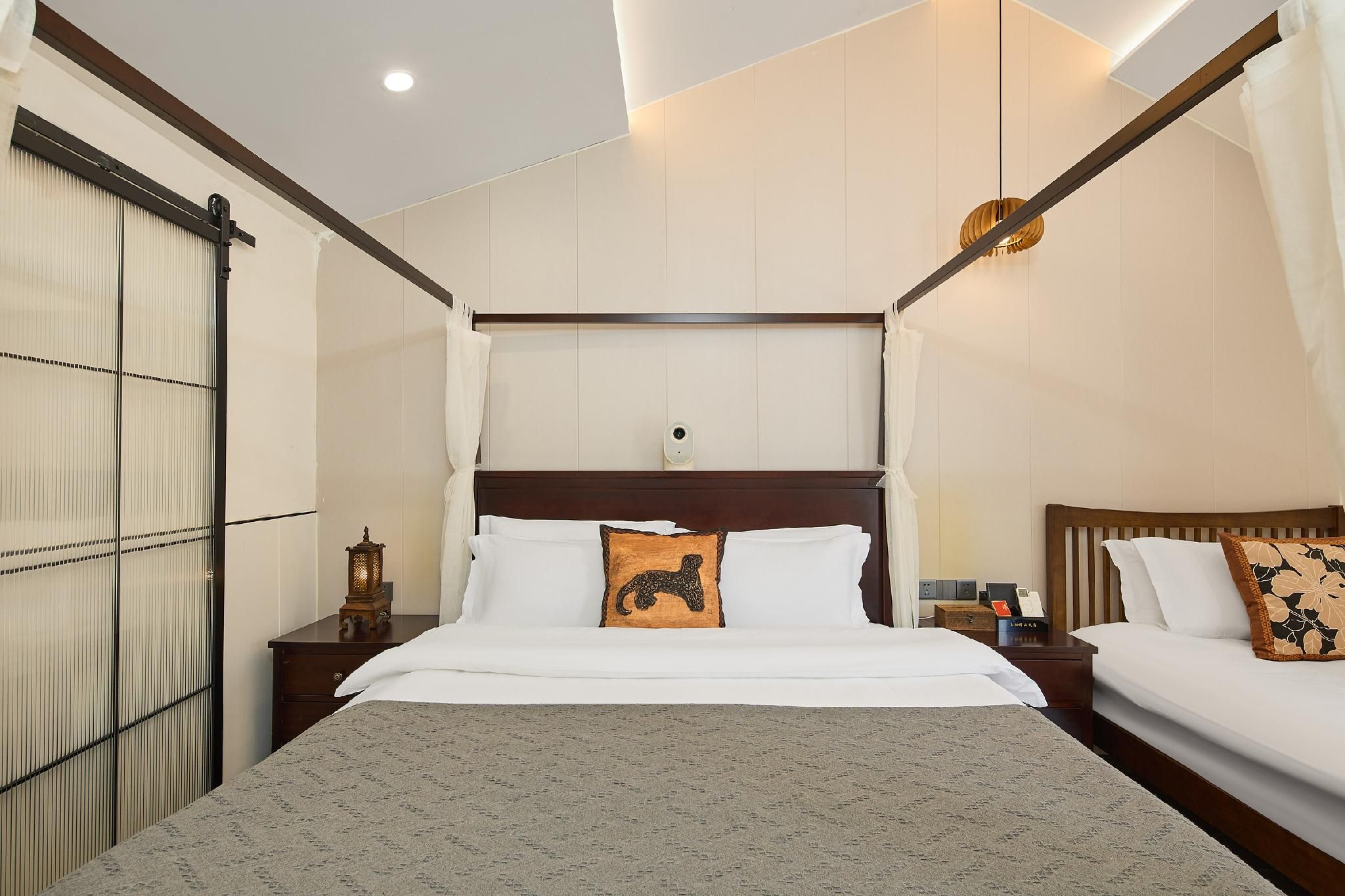 Huazhu - Twin Room
