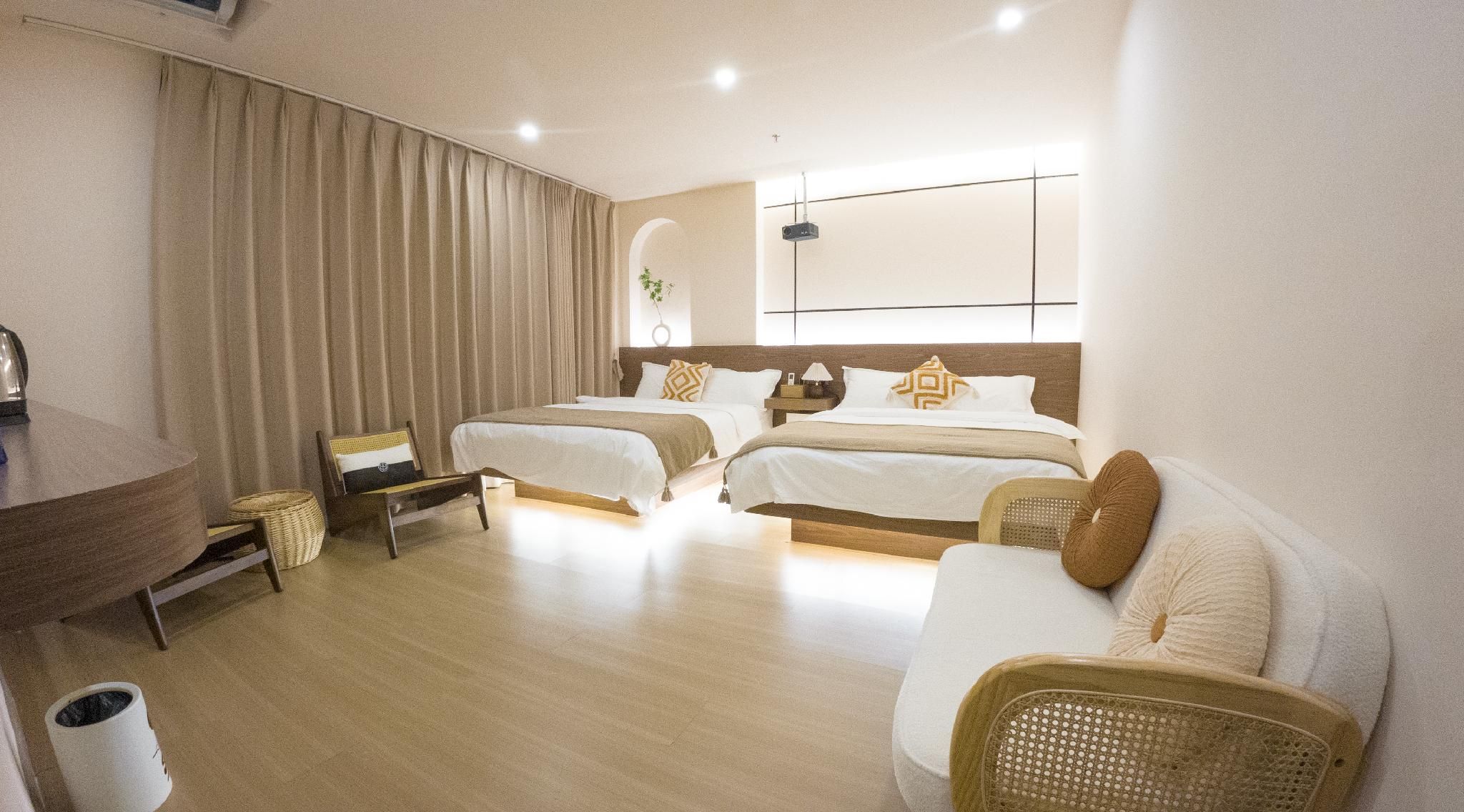 Huazhu - Twin Room