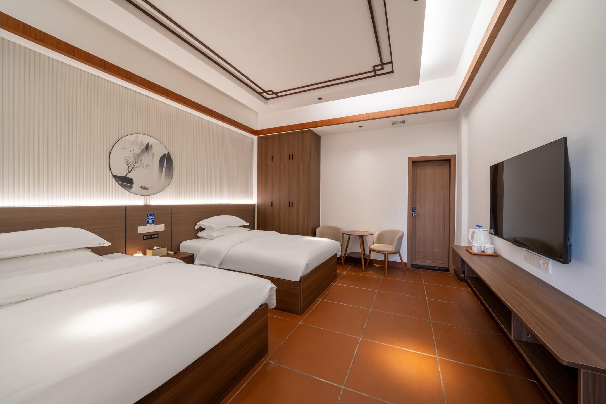 Huazhu - Twin Room