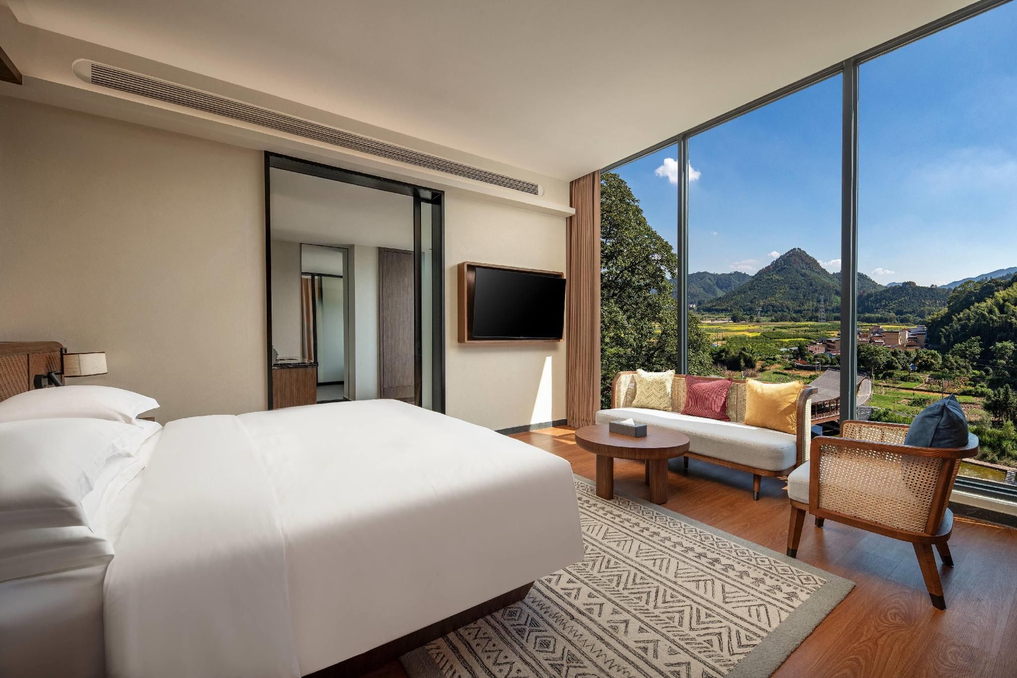 2-Bedroom Yaoshan Suite