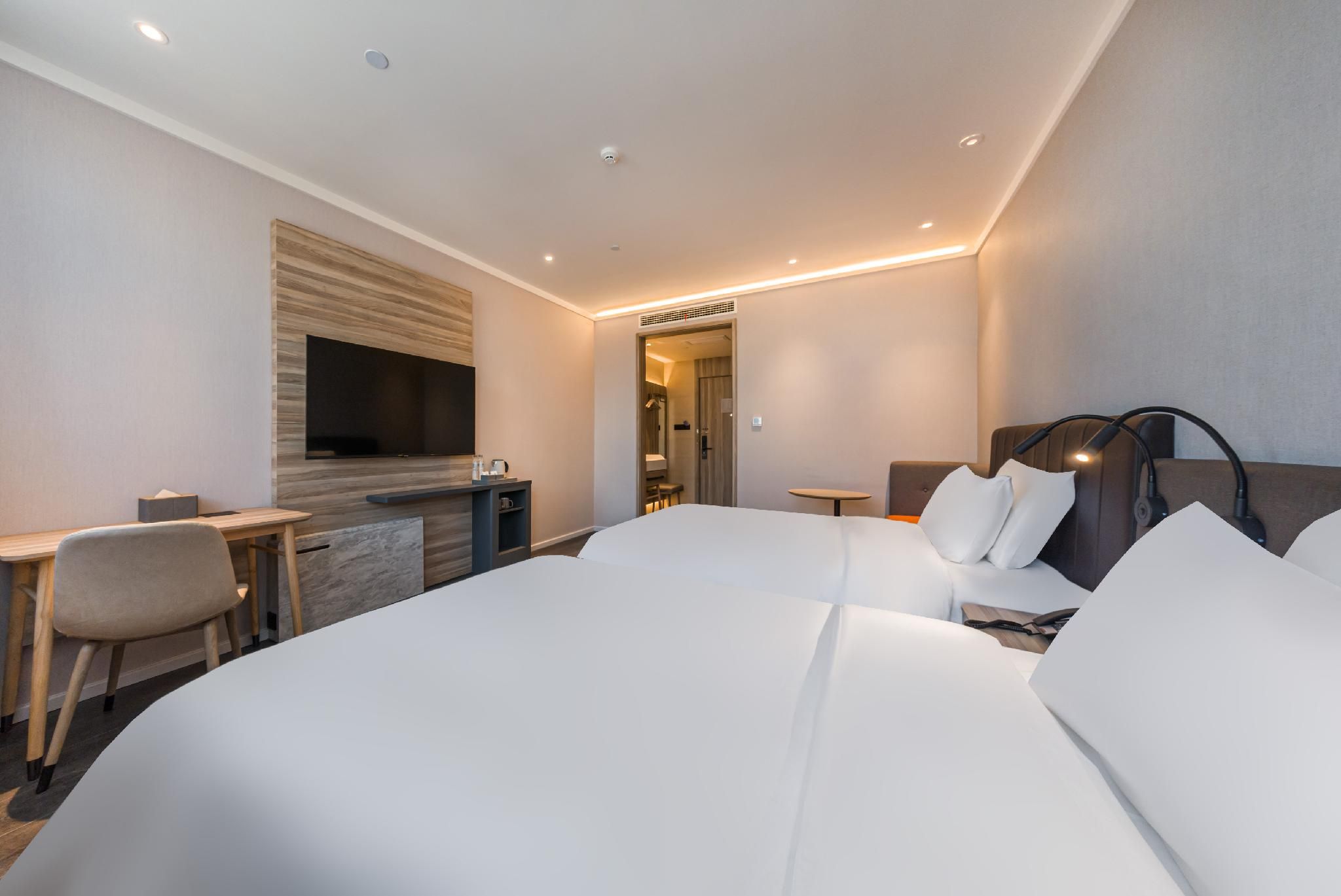 Huazhu - Twin Room