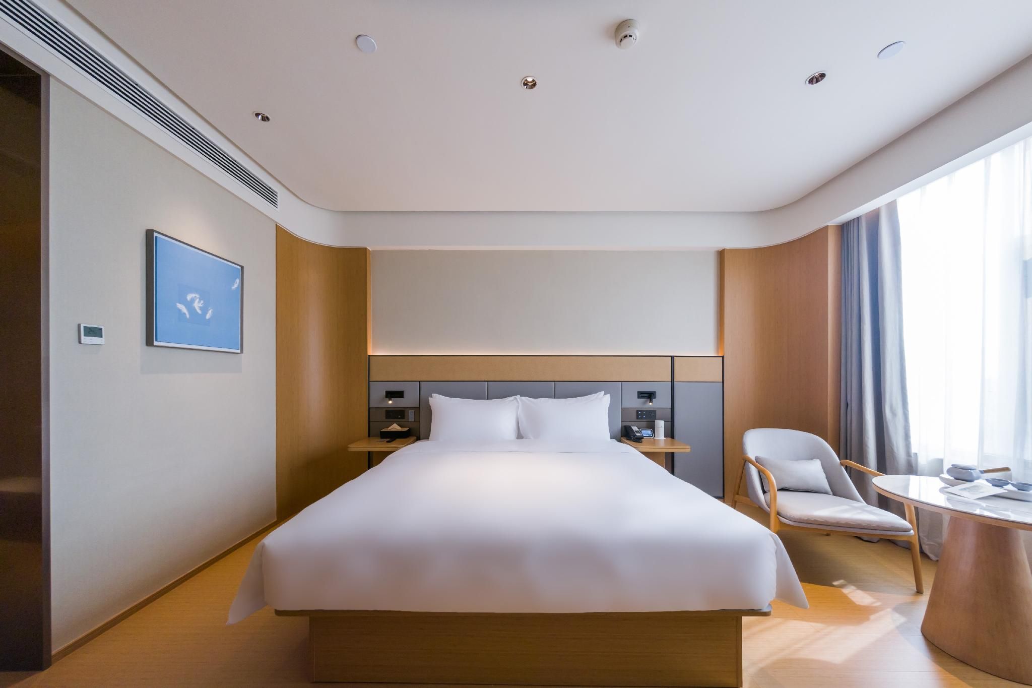 Huazhu - Business Bed Room