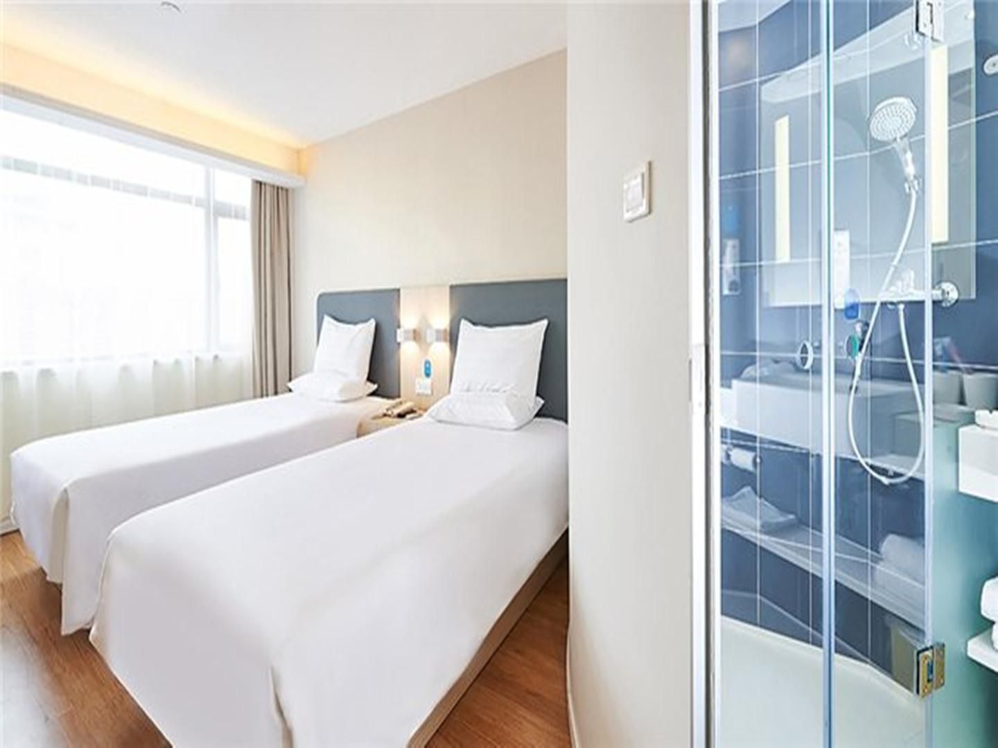 Huazhu - Twin Room