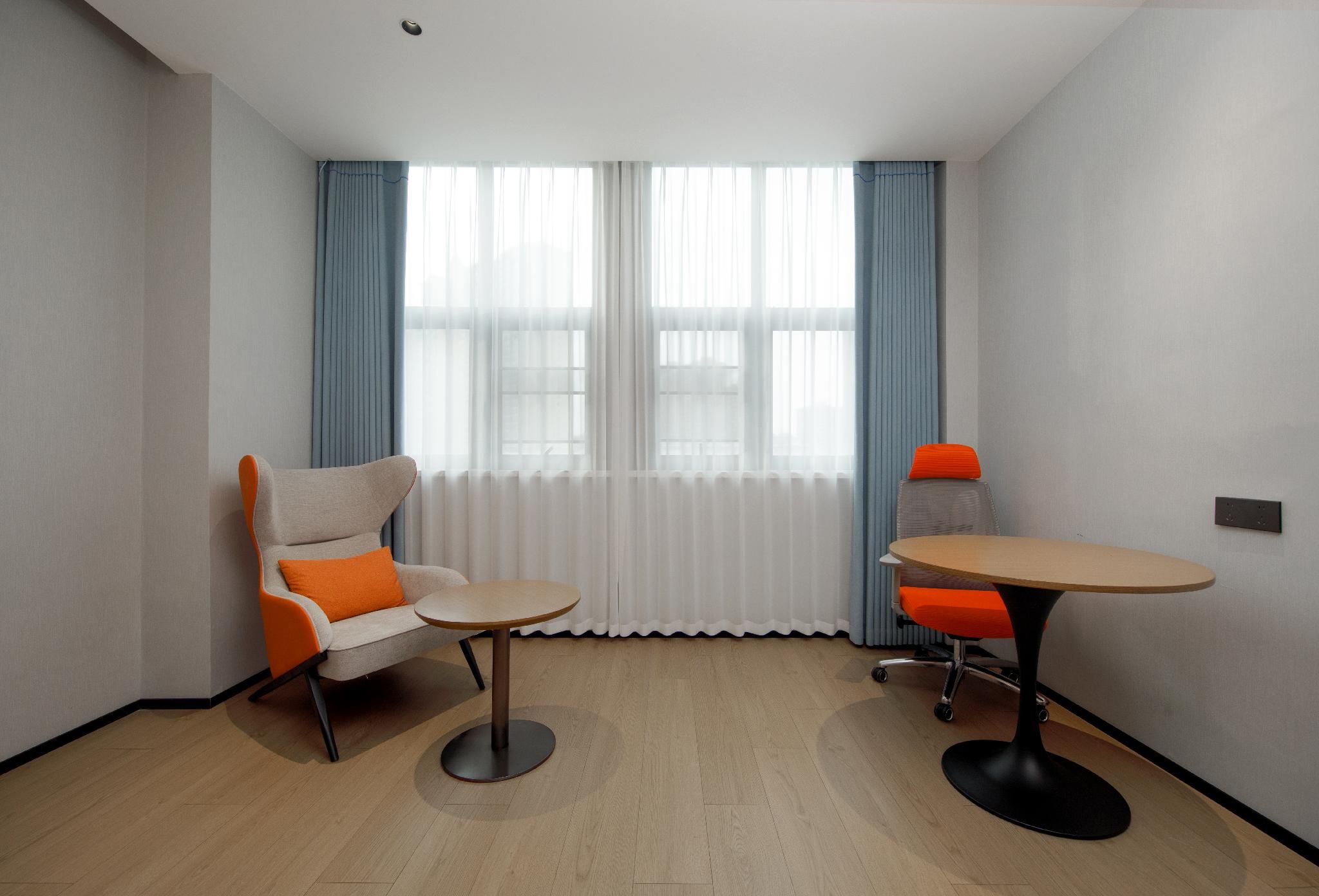 Huazhu - Superior BedRoom