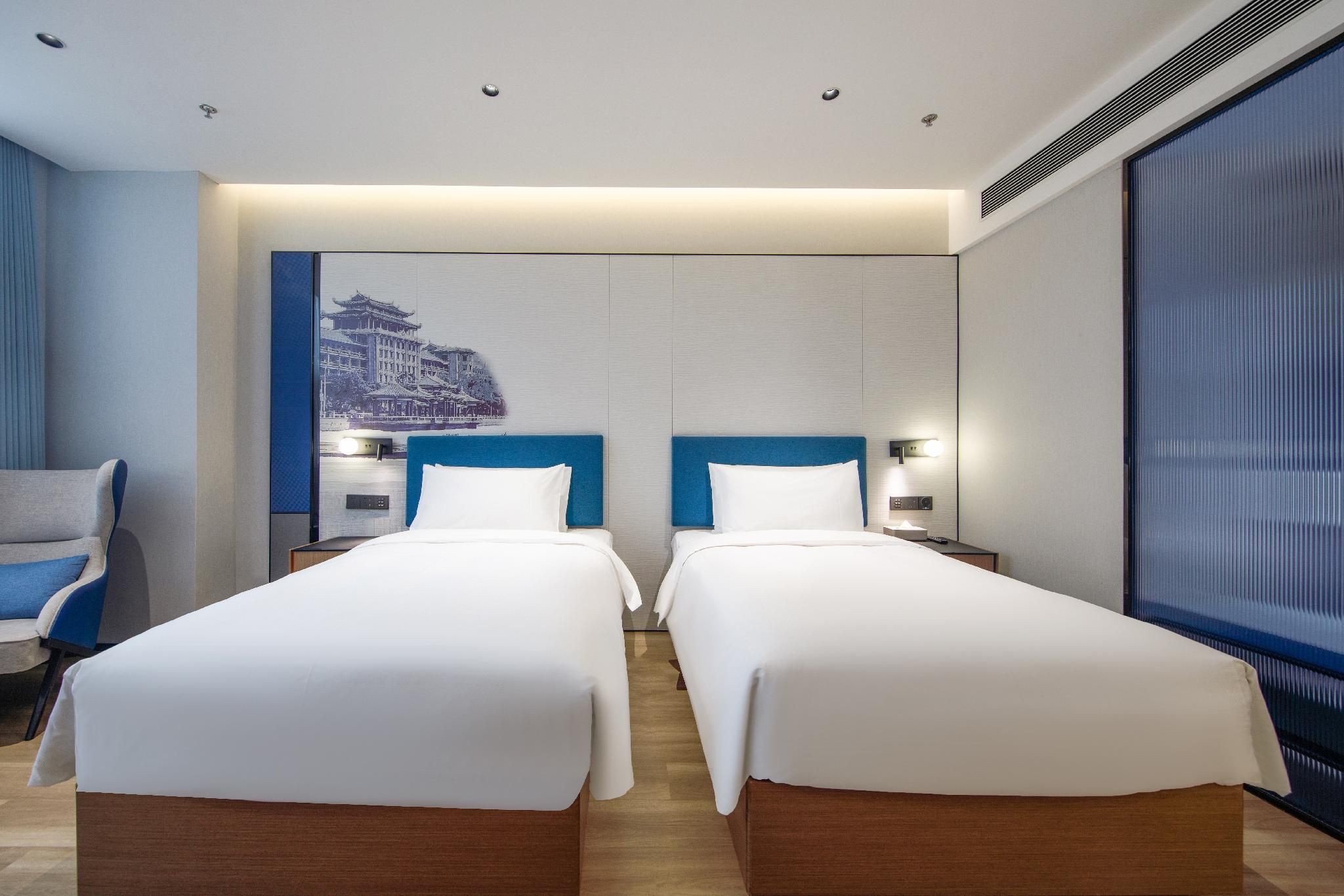 Huazhu - Superior Twin