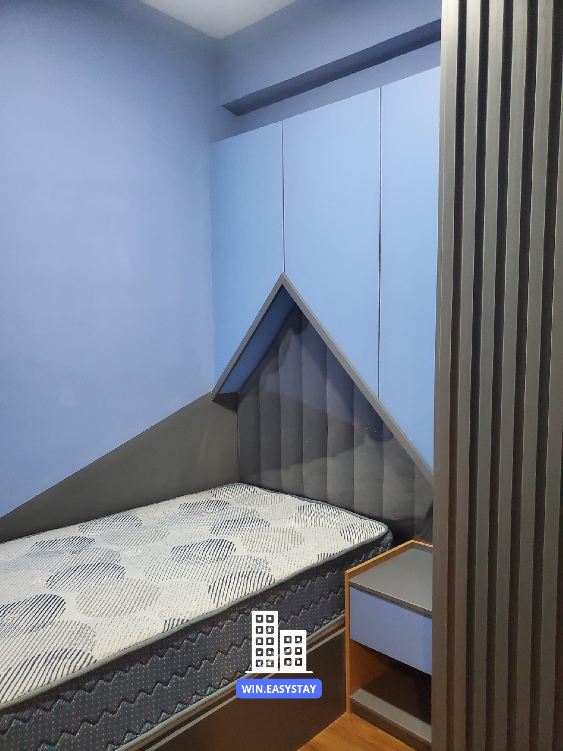 2BR Apartment at Melrose