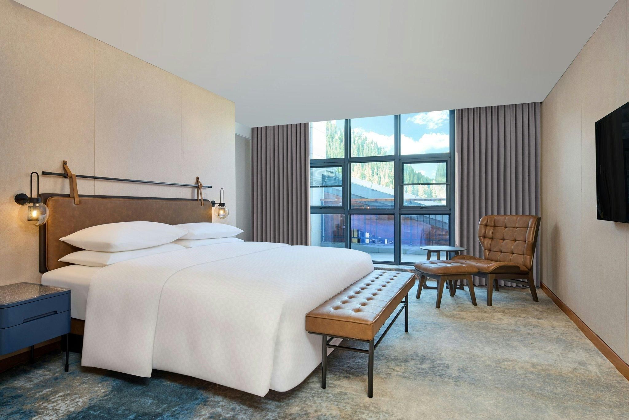 Superior Suite, Suite, 1 King
