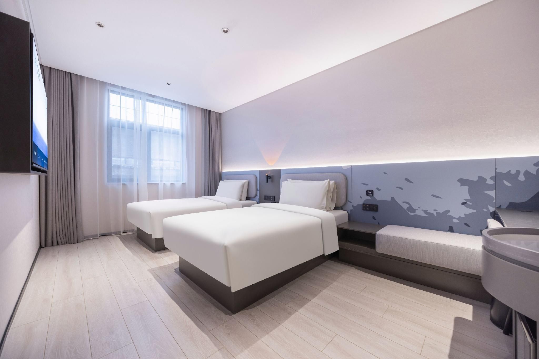Light Twin Room