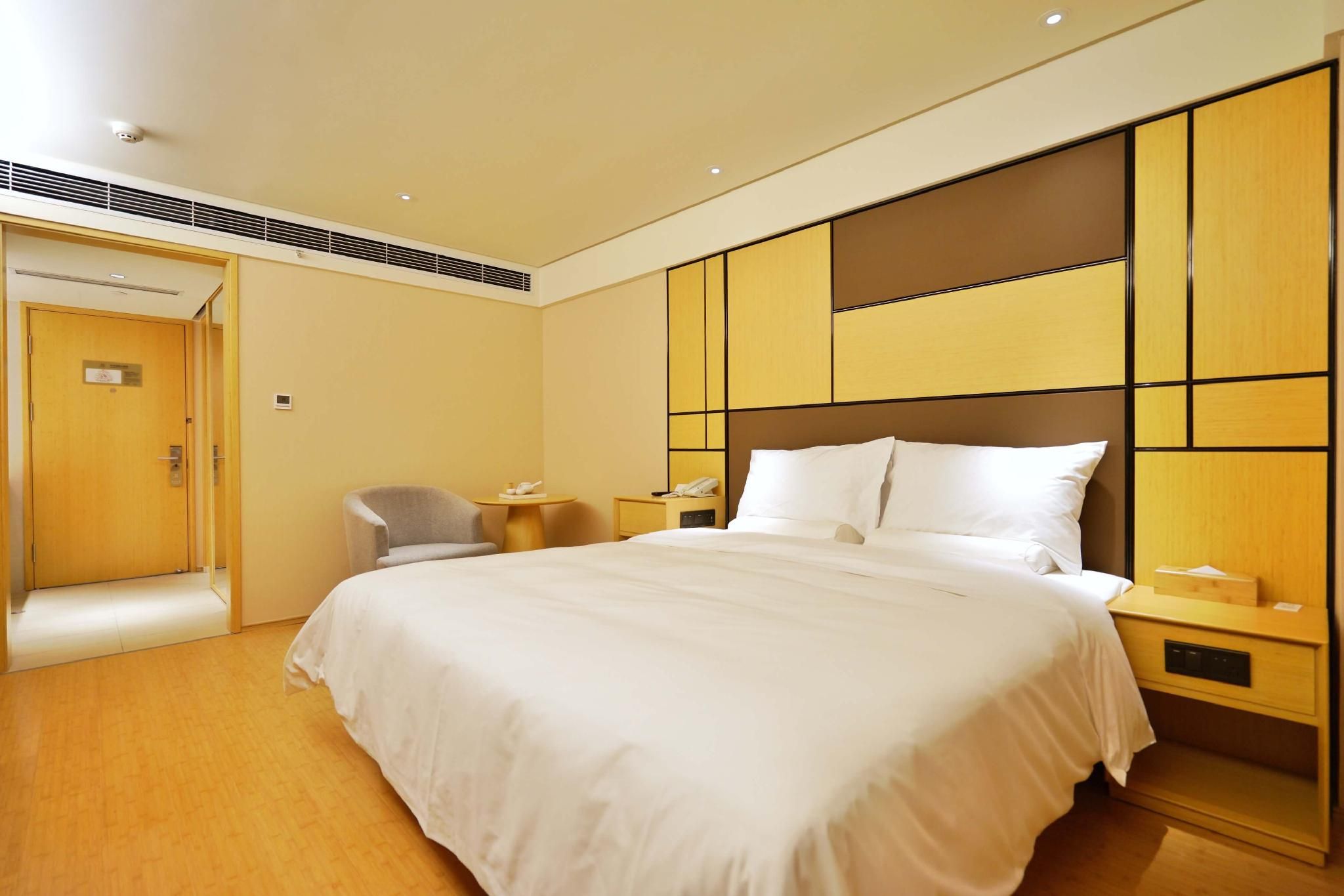 Huazhu - Business Bed Room