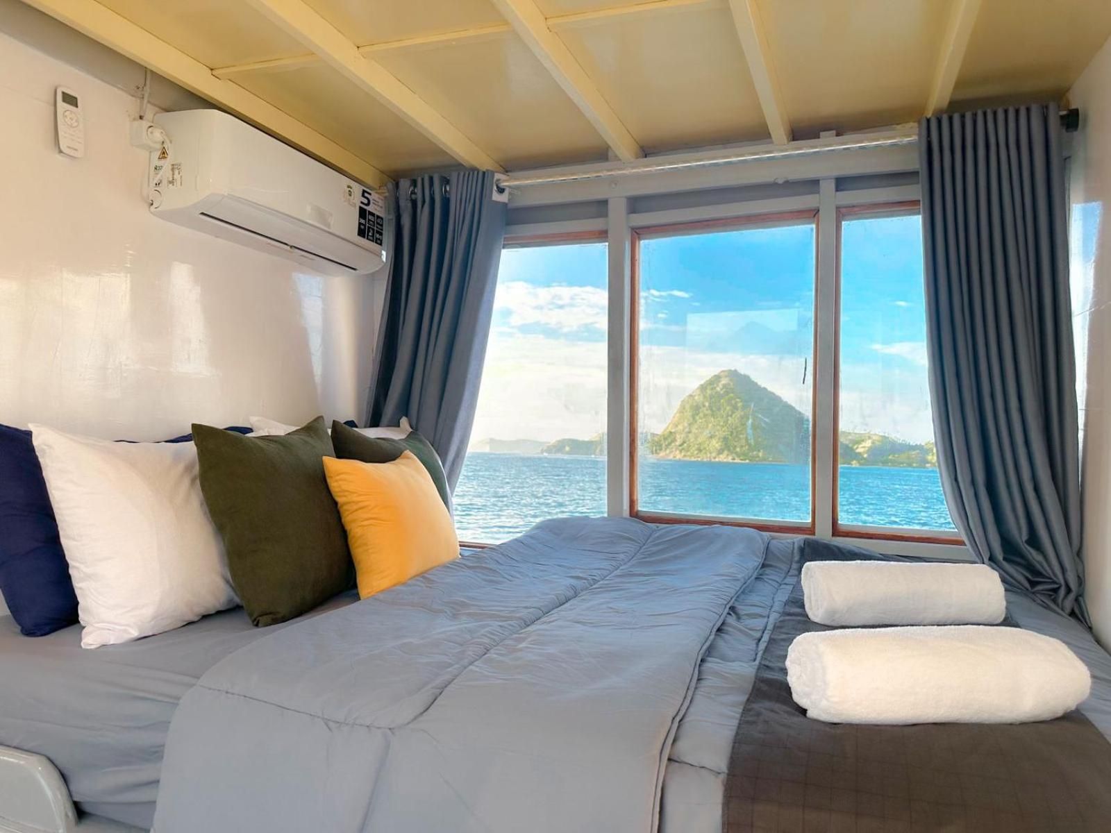 Wonder By Celebbest Single Bed in Dormitory Room 3