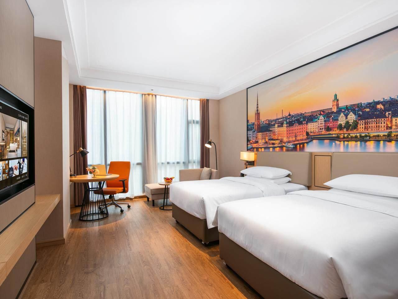 WH - Deluxe Room Twin