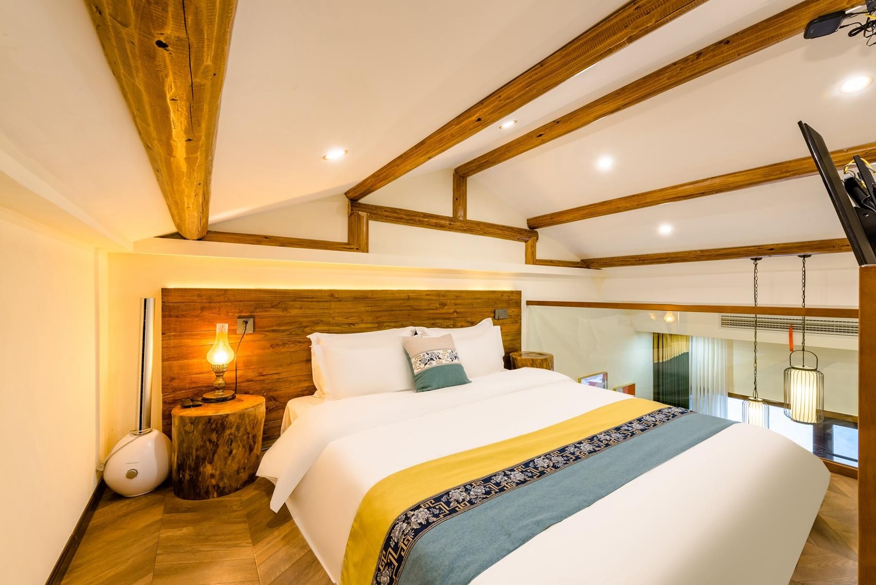 Loft Bedroom - Non-Smoking